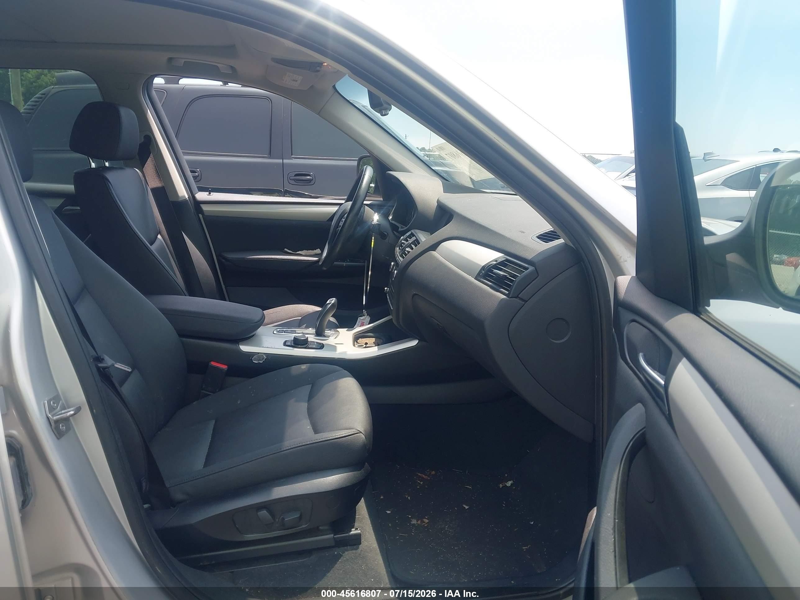 2013 Bmw X3 Xdrive28i Silver vin: 5UXWX9C52D0A20078