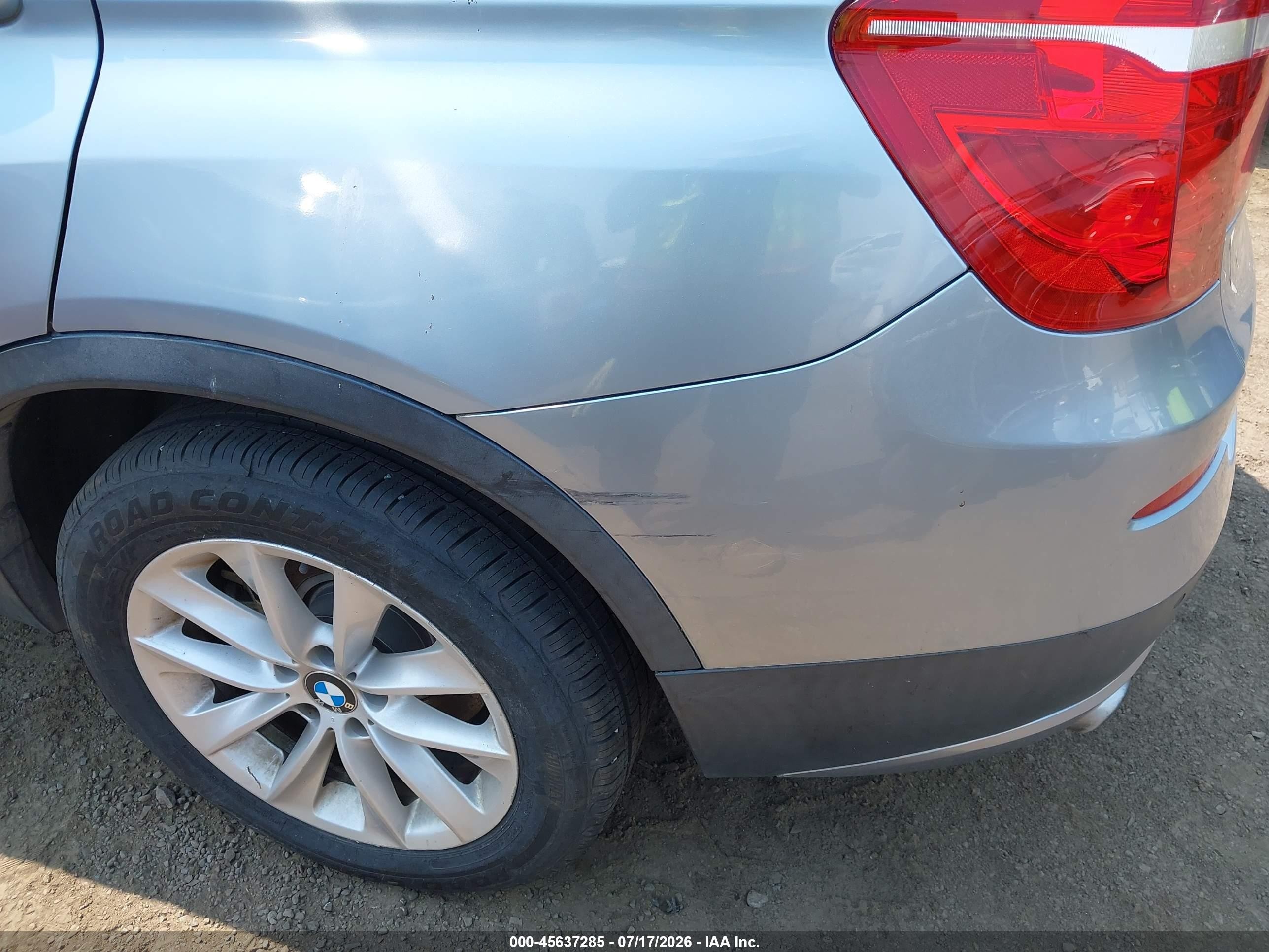 2013 Bmw X3 Xdrive28i Blue vin: 5UXWX9C52D0A23210