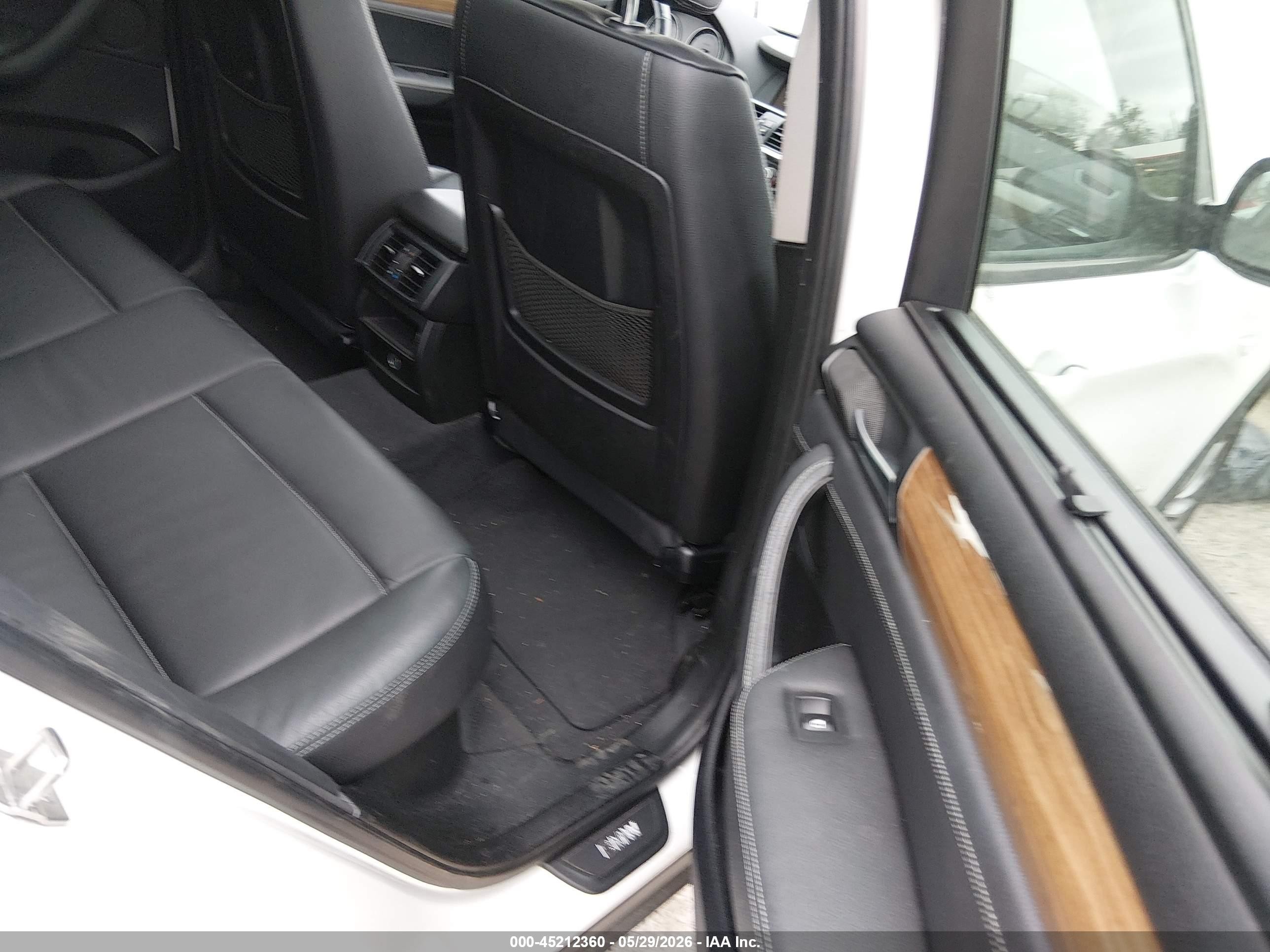 2013 Bmw X3 Xdrive28i White vin: 5UXWX9C52D0A24695