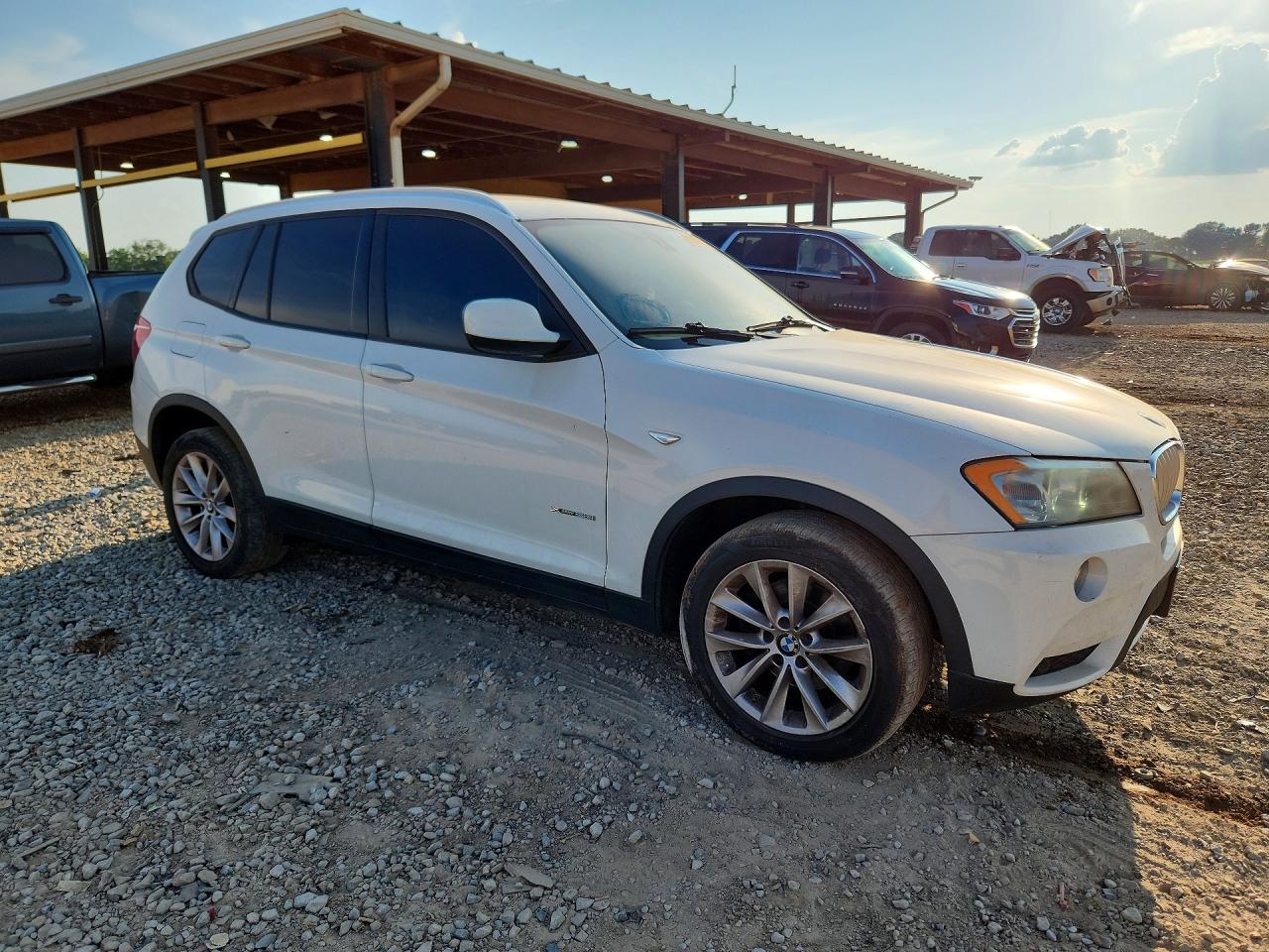 2013 Bmw X3 Xdrive28i Белый vin: 5UXWX9C52D0A30447