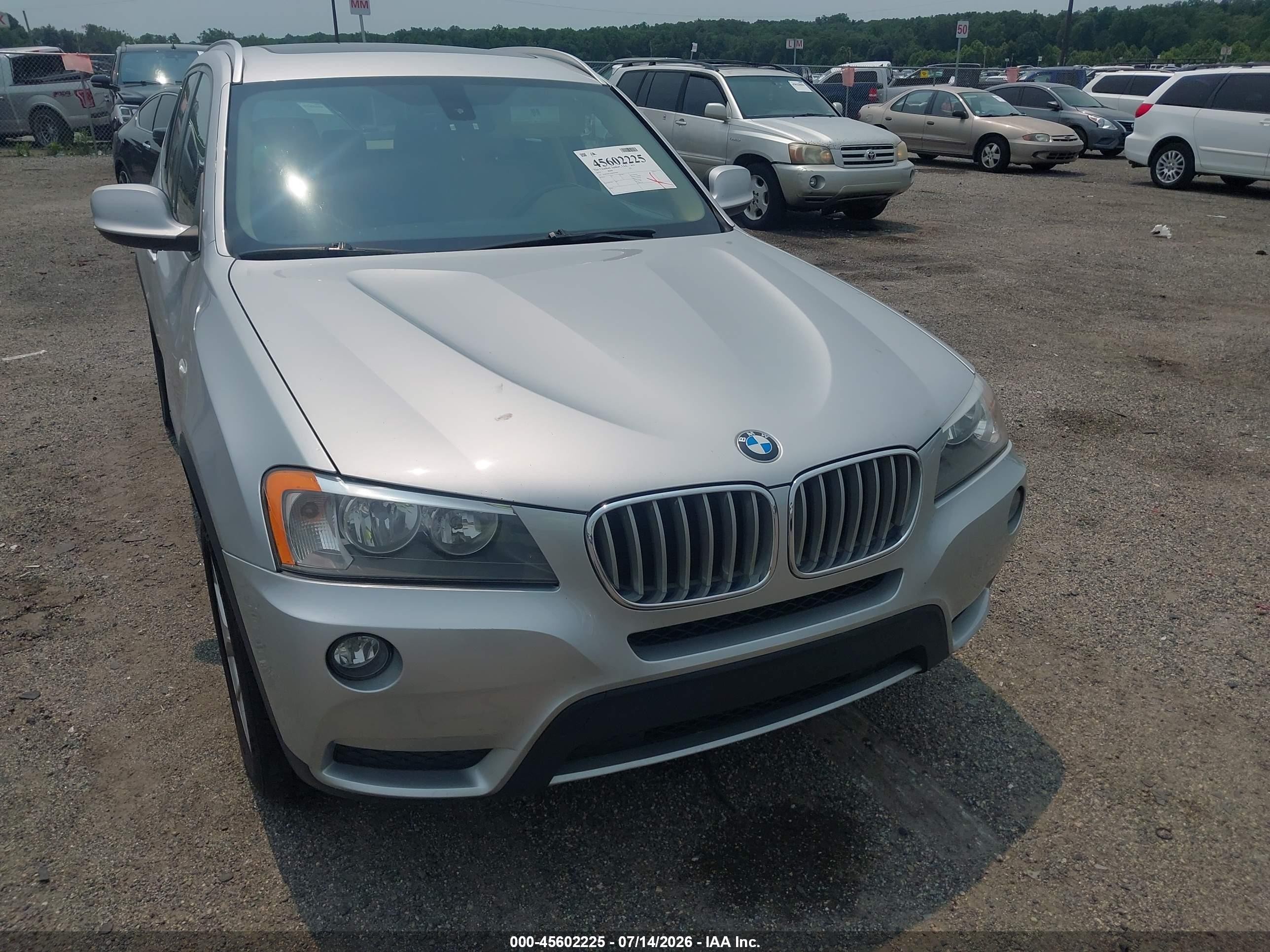 2013 Bmw X3 Xdrive28i Silver vin: 5UXWX9C52D0D00468