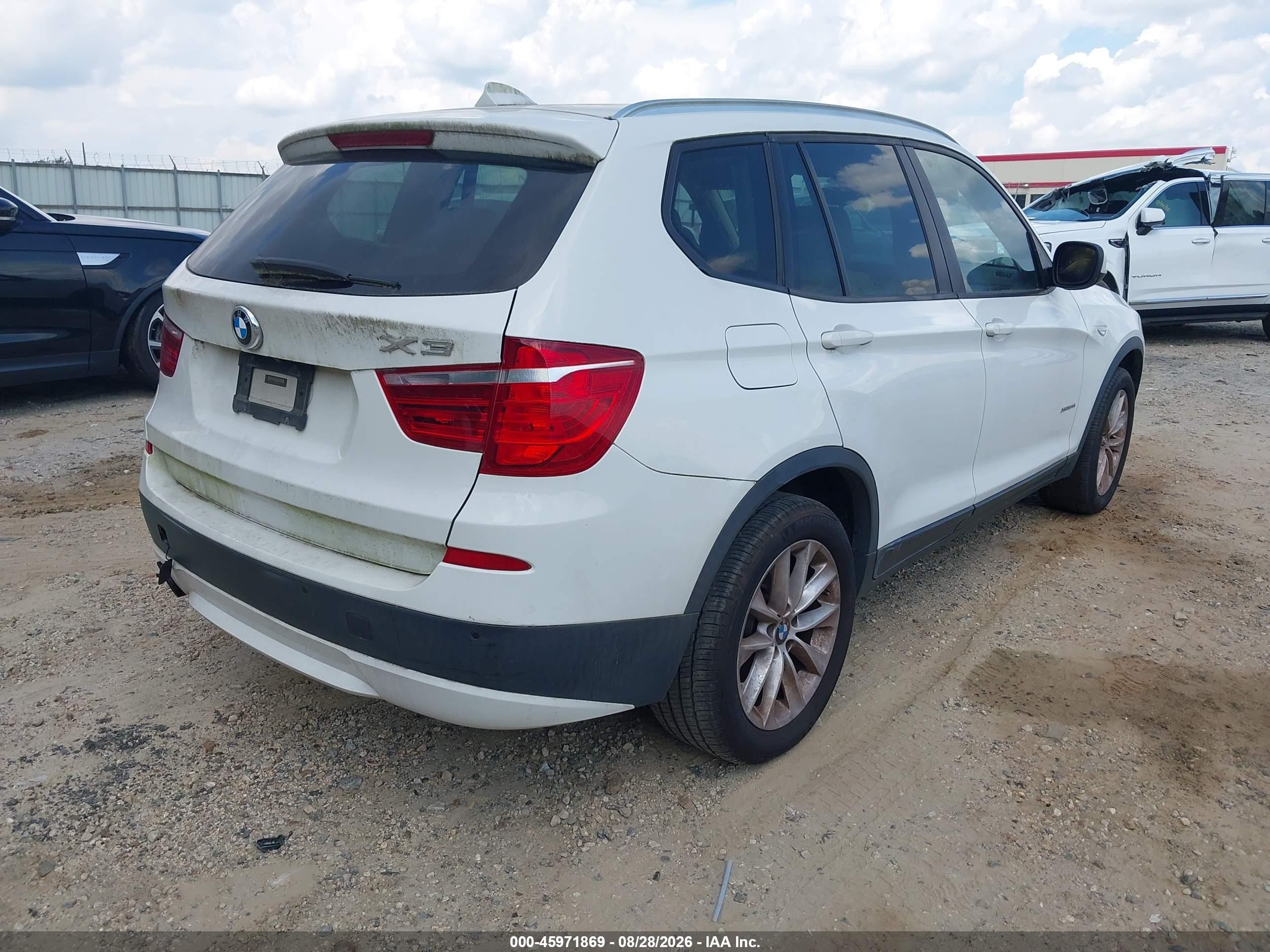 2013 Bmw X3 Xdrive28i White vin: 5UXWX9C52D0D01930