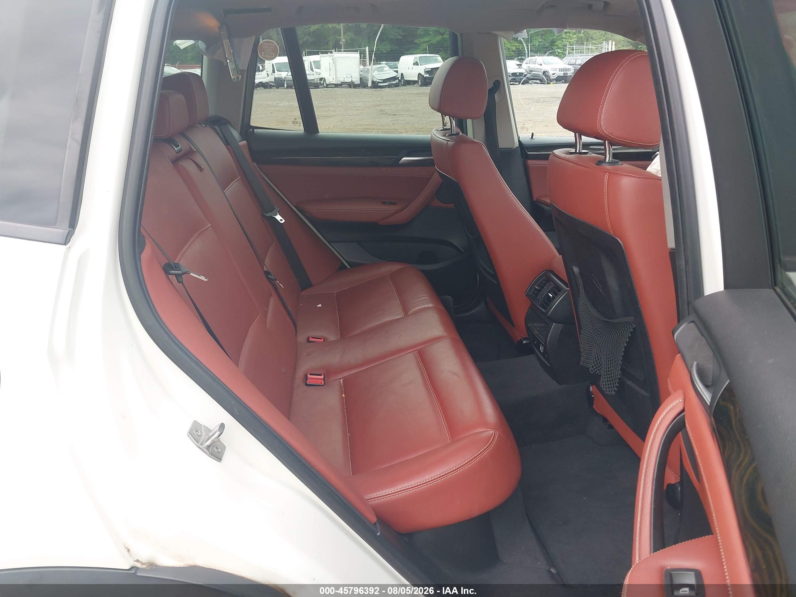 2014 Bmw X3 Xdrive28i White vin: 5UXWX9C52E0D23475