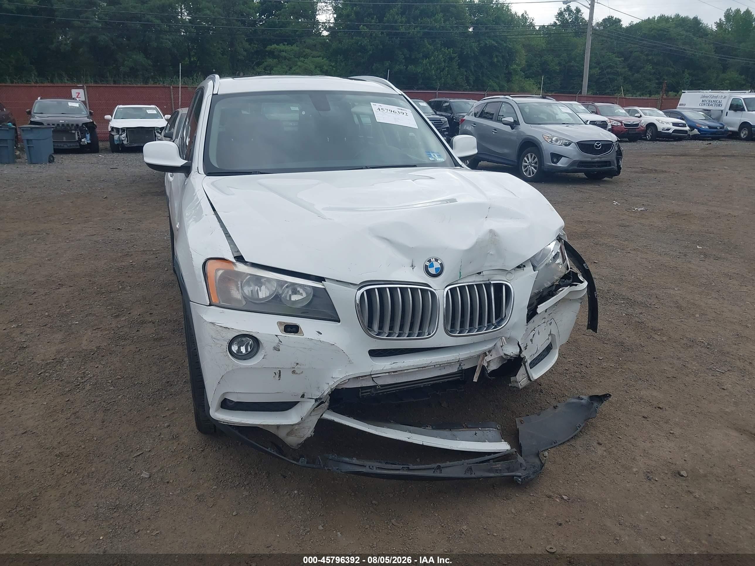 2014 Bmw X3 Xdrive28i White vin: 5UXWX9C52E0D23475