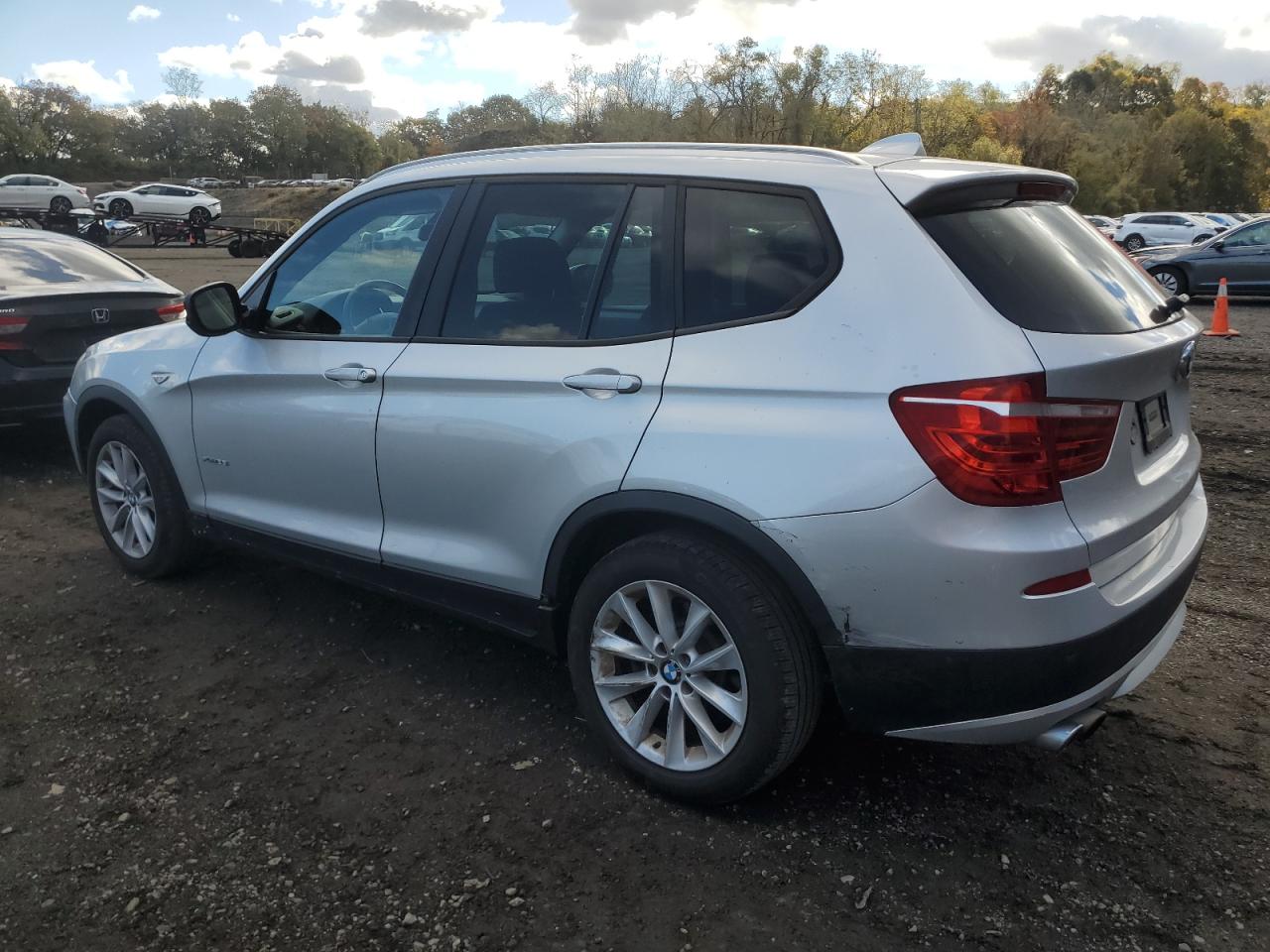 2014 Bmw X3 Xdrive28i Серебряный vin: 5UXWX9C52E0D27347