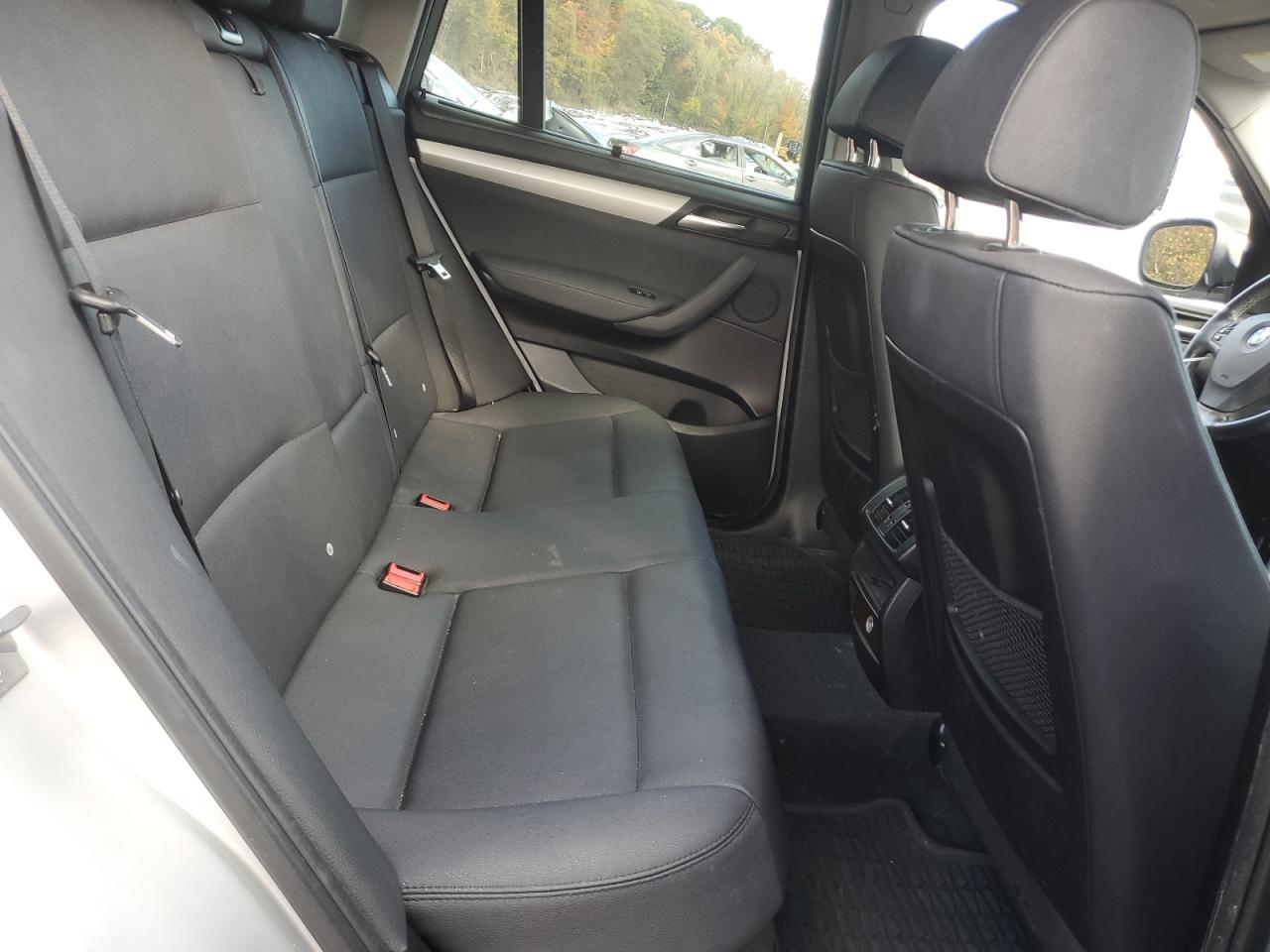 2014 Bmw X3 Xdrive28i Серебряный vin: 5UXWX9C52E0D27347