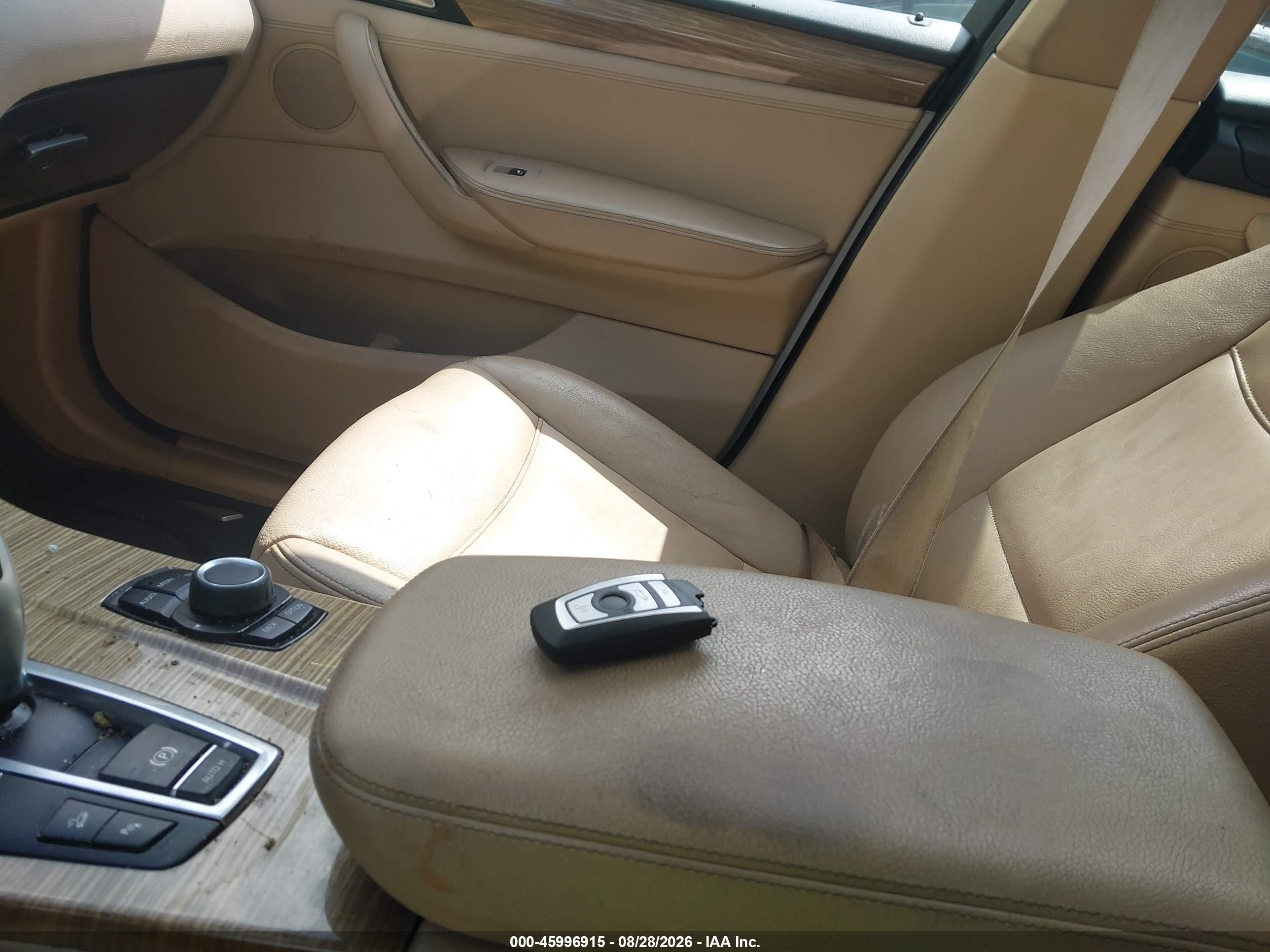 2014 Bmw X3 Xdrive28i Белый vin: 5UXWX9C52E0D29339
