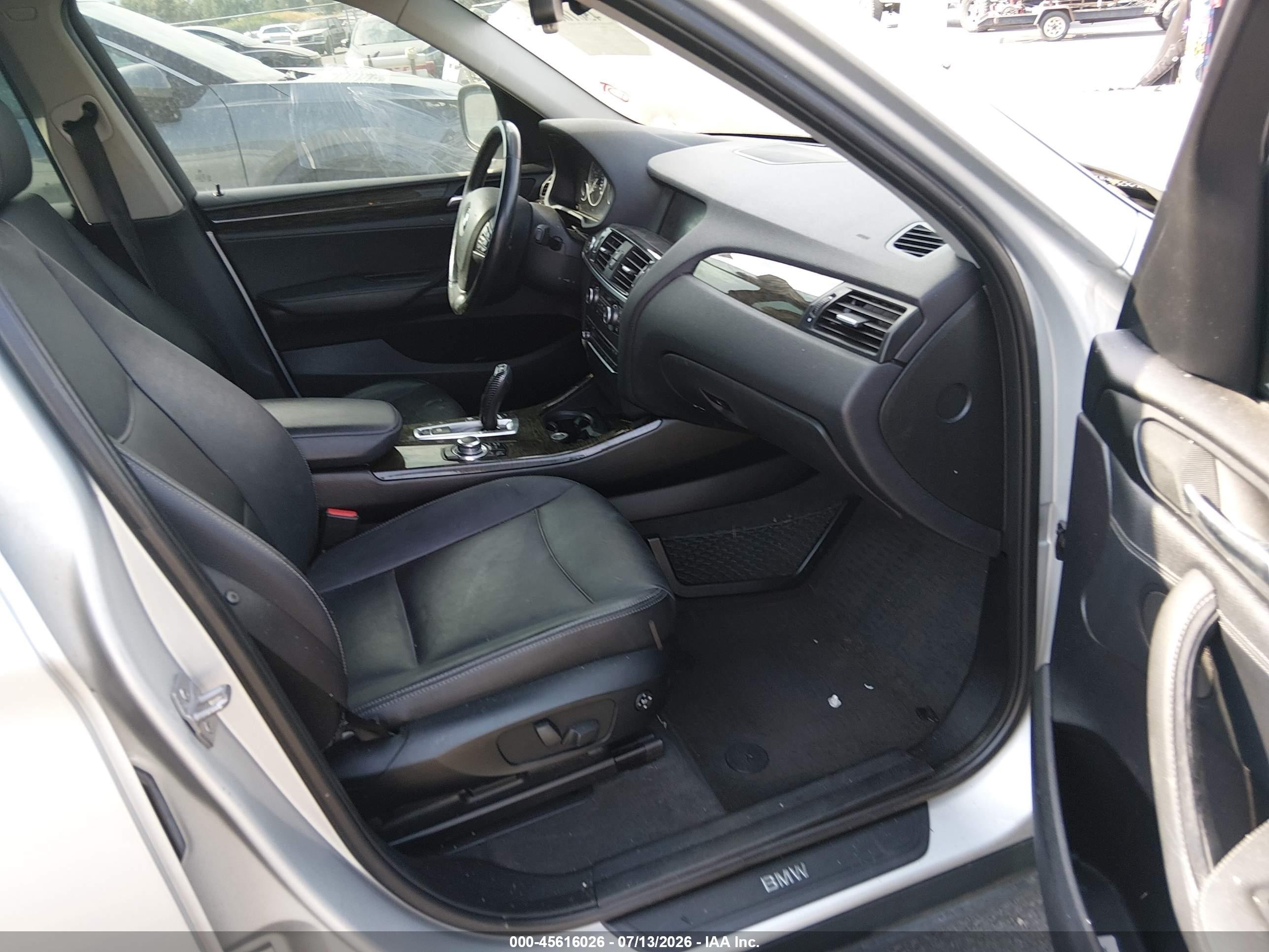 2014 Bmw X3 Xdrive28i Серебряный vin: 5UXWX9C52E0D29471