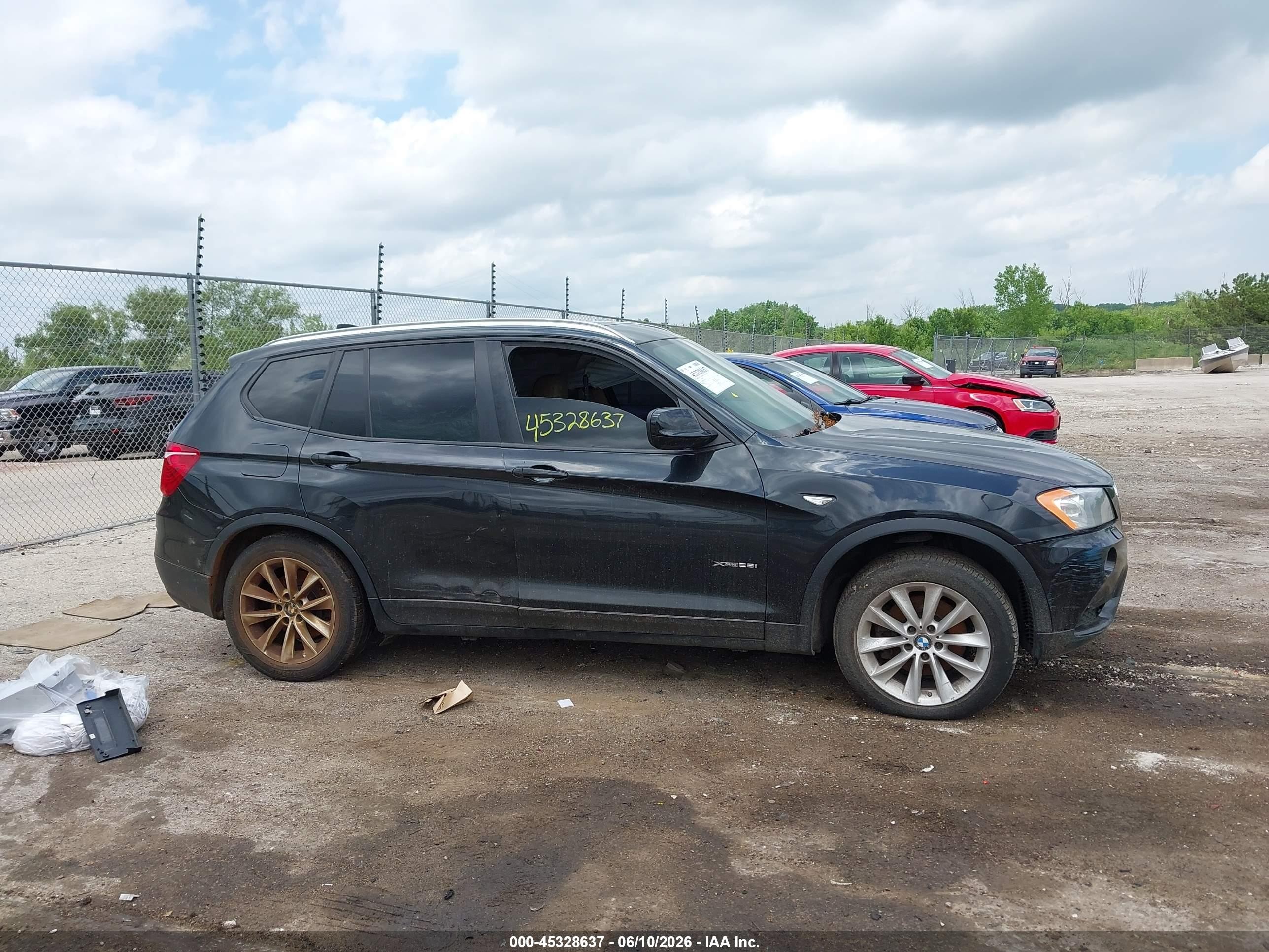 2014 Bmw X3 Xdrive28i Черный vin: 5UXWX9C52E0D34542
