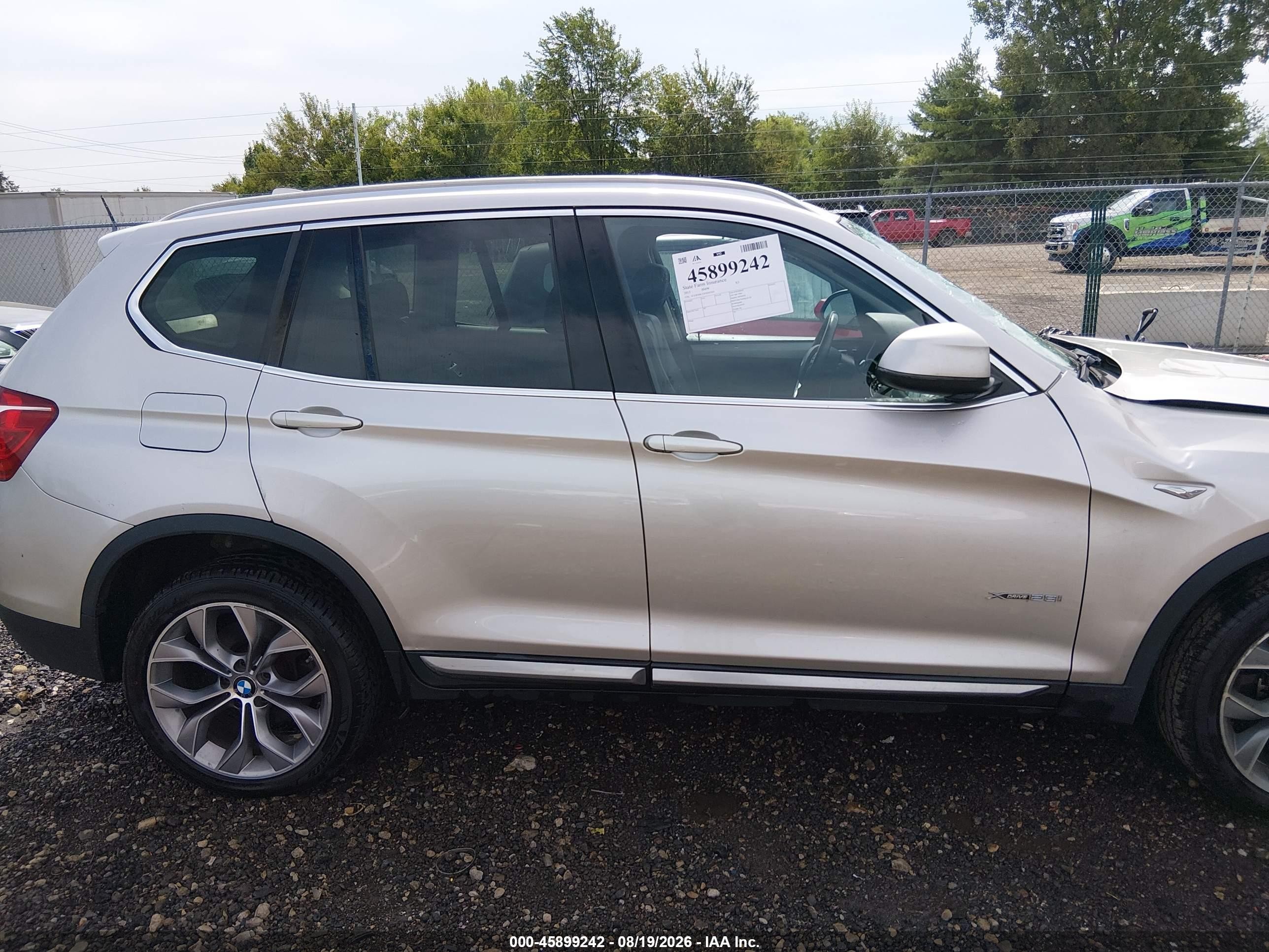 2015 Bmw X3 Xdrive28i Золотой vin: 5UXWX9C52F0D45364
