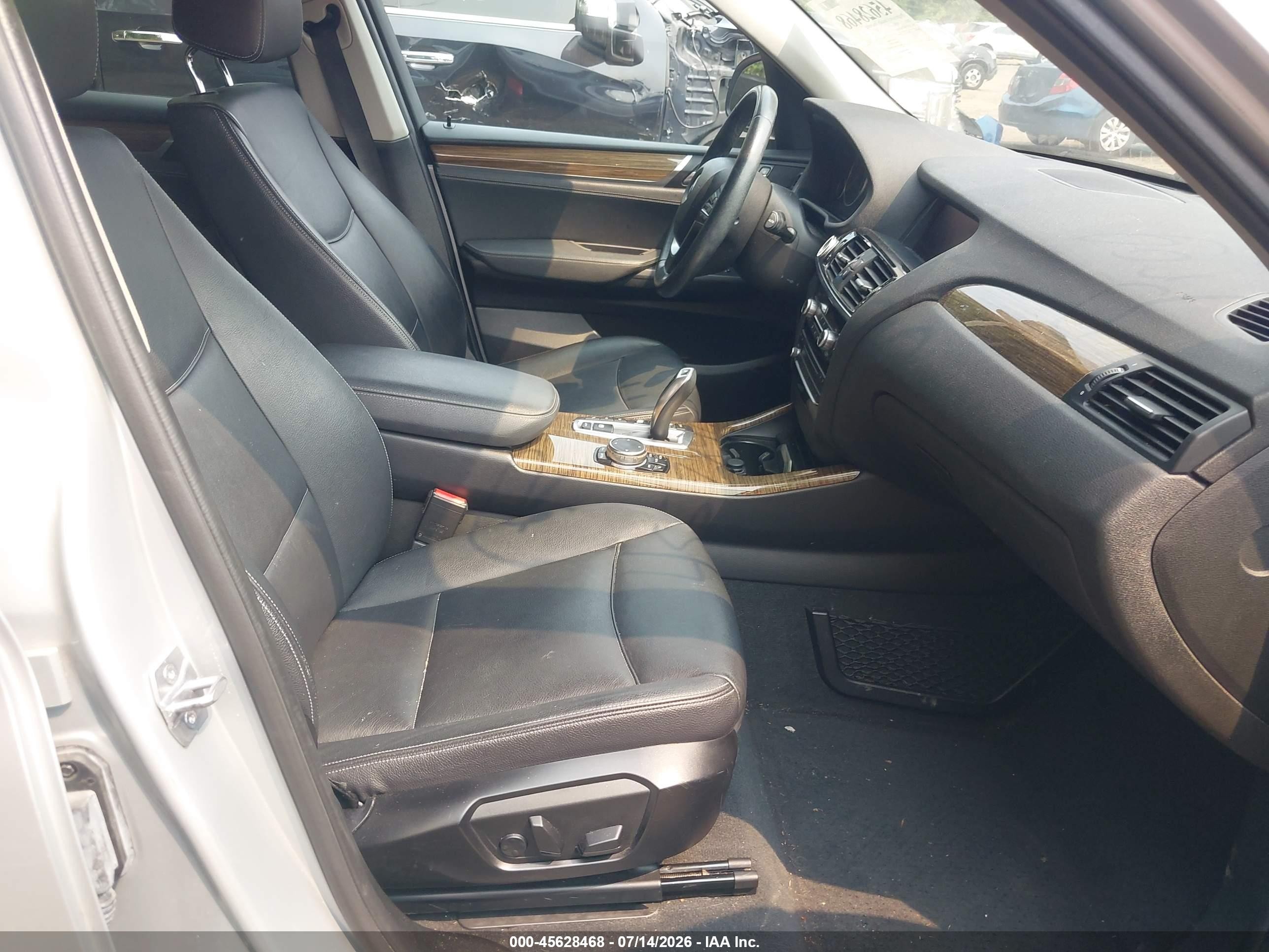 2015 Bmw X3 Xdrive28i Silver vin: 5UXWX9C52F0D54565