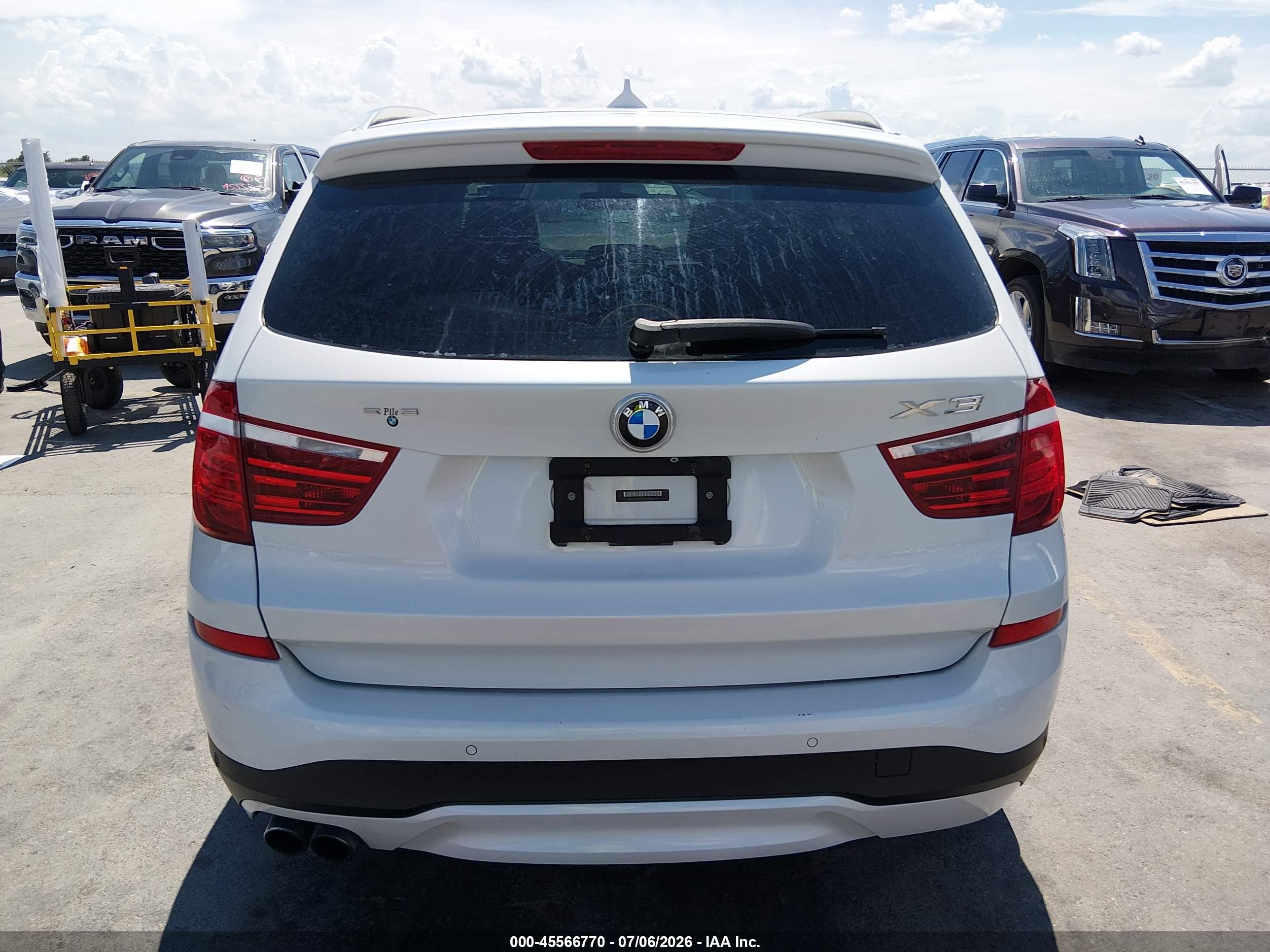 2015 Bmw X3 Xdrive28i White vin: 5UXWX9C52F0D56879