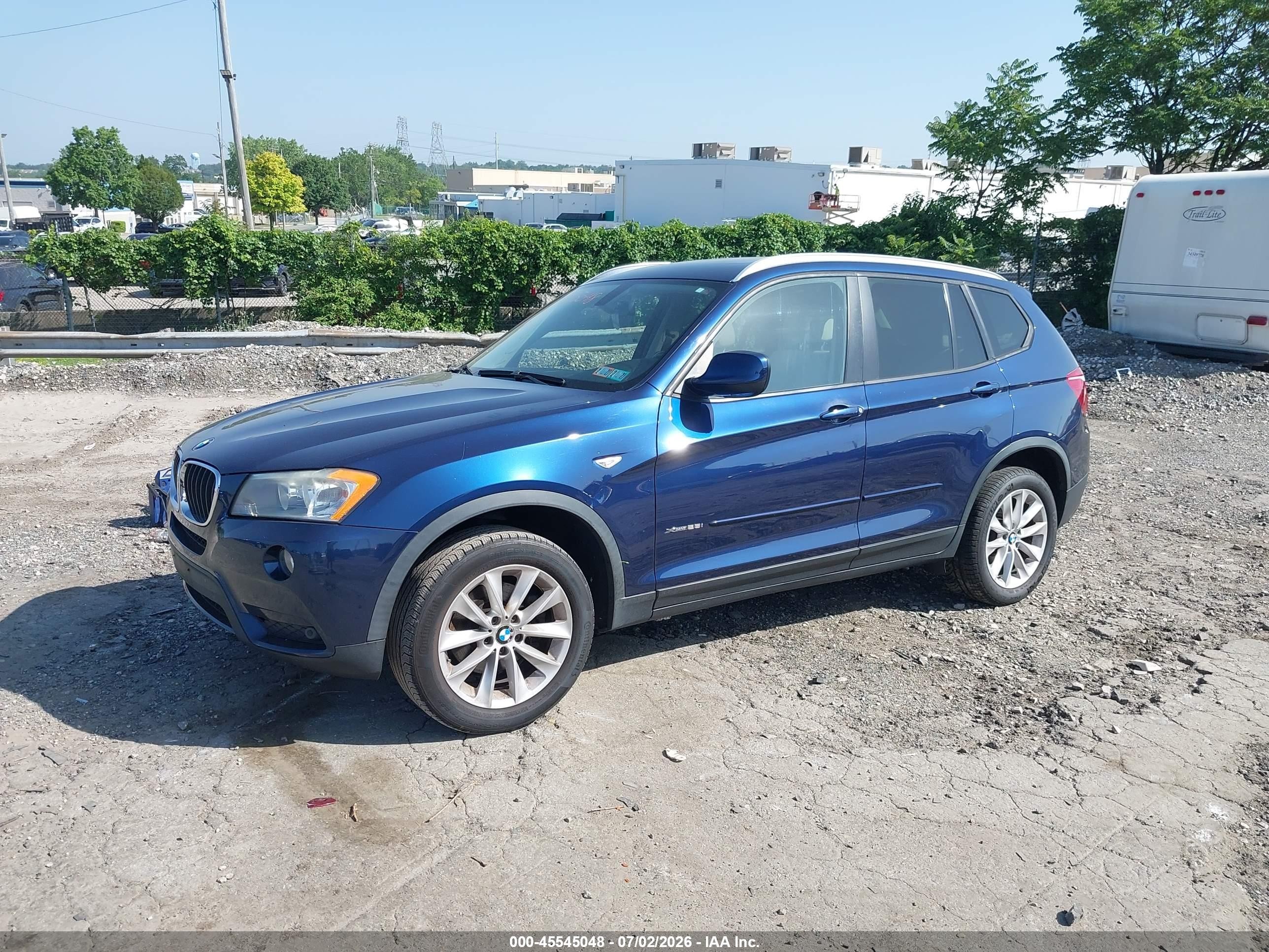 2013 Bmw X3 Xdrive28i Blue vin: 5UXWX9C53D0A09090