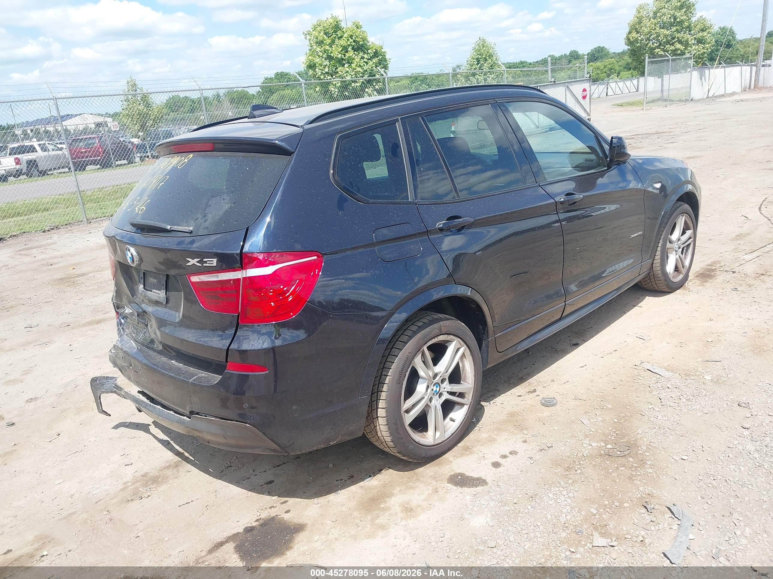 2013 Bmw X3 Xdrive28i Черный vin: 5UXWX9C53D0A19117