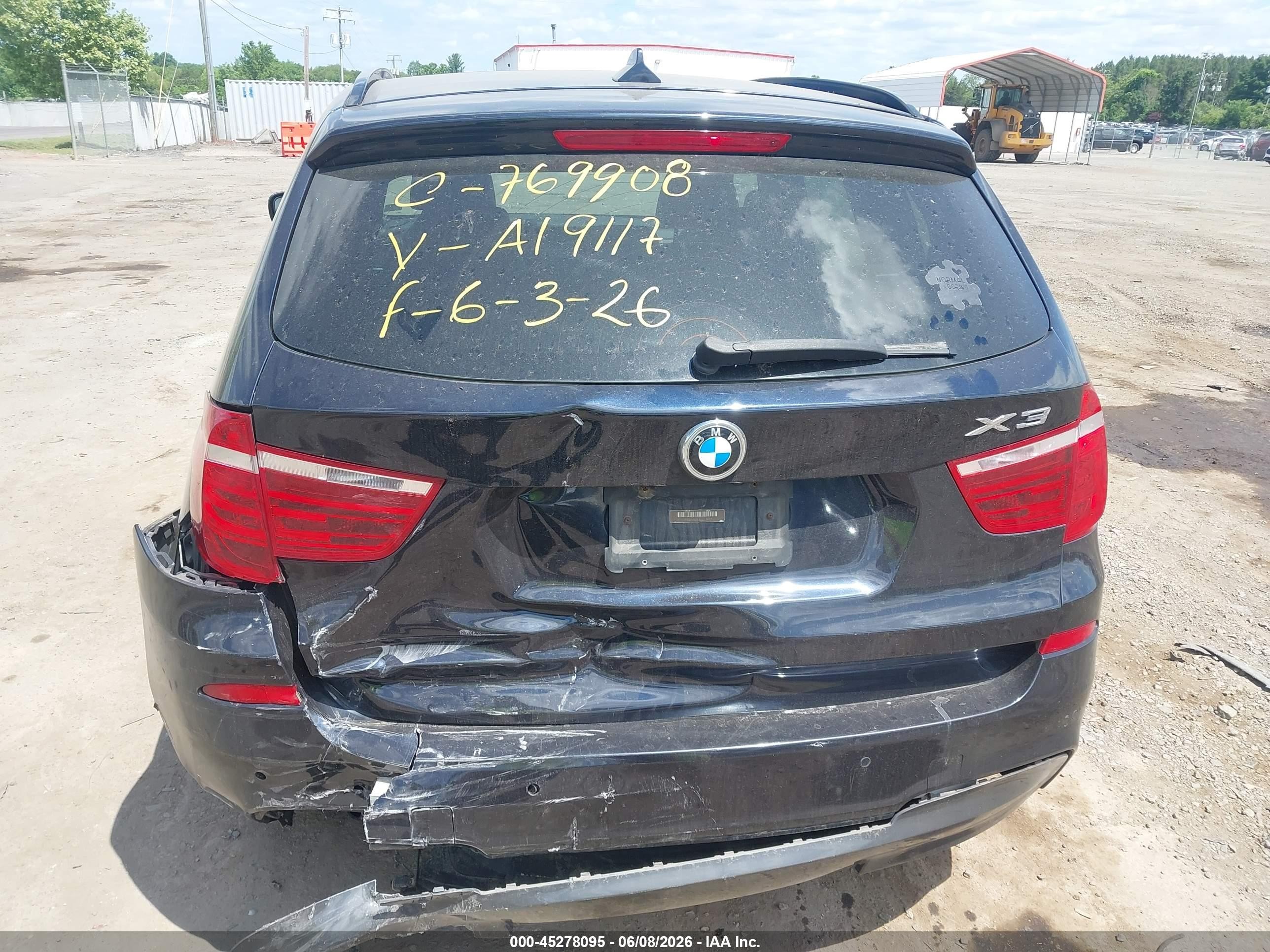 2013 Bmw X3 Xdrive28i Черный vin: 5UXWX9C53D0A19117