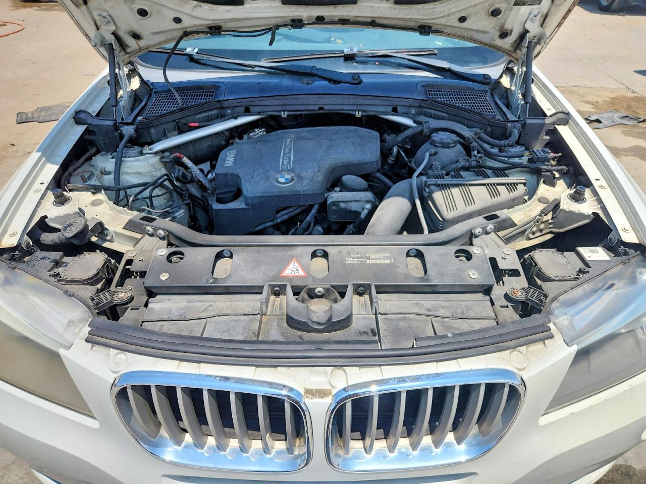 2013 Bmw X3 Xdrive28i White vin: 5UXWX9C53D0A21935