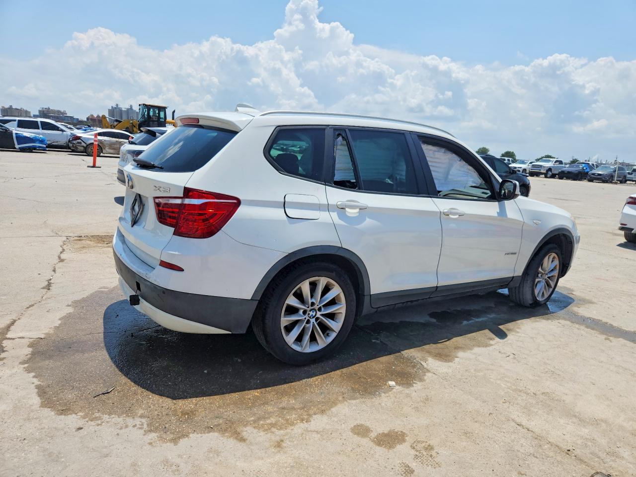2013 Bmw X3 Xdrive28i White vin: 5UXWX9C53D0A21935