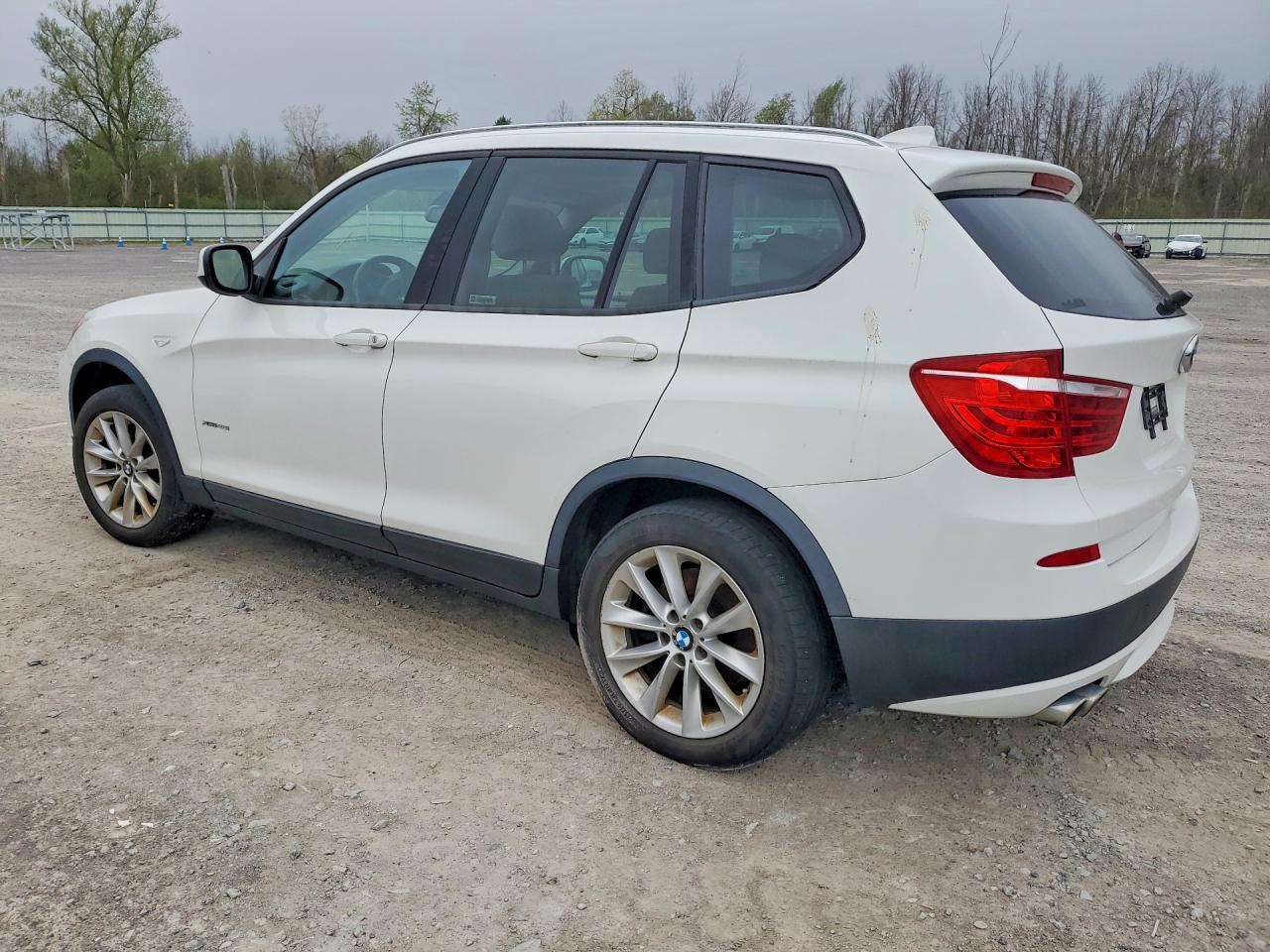 2013 Bmw X3 Xdrive28i White vin: 5UXWX9C53D0A29582