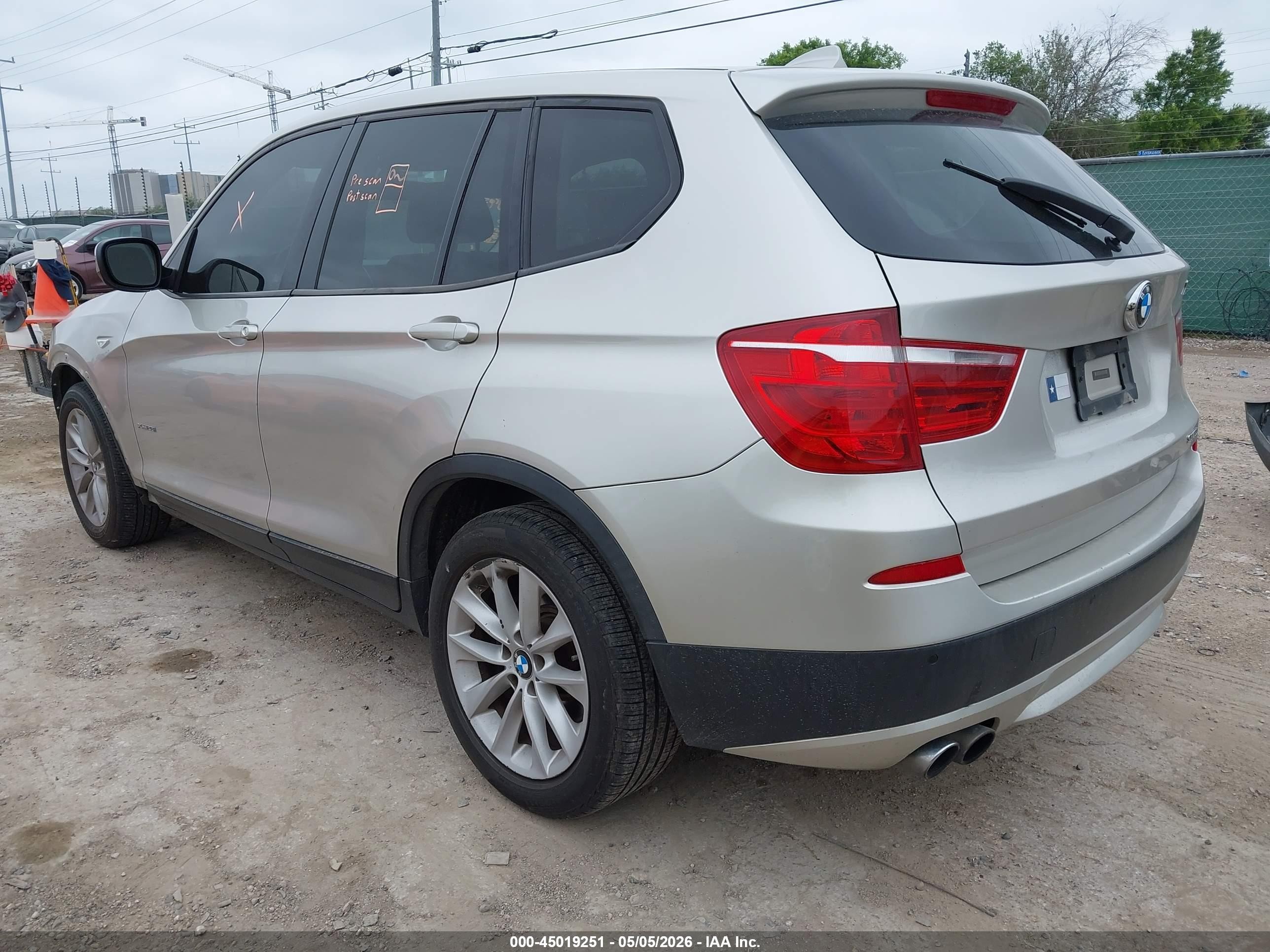 2014 Bmw X3 Xdrive28i Серебряный vin: 5UXWX9C53E0D10136