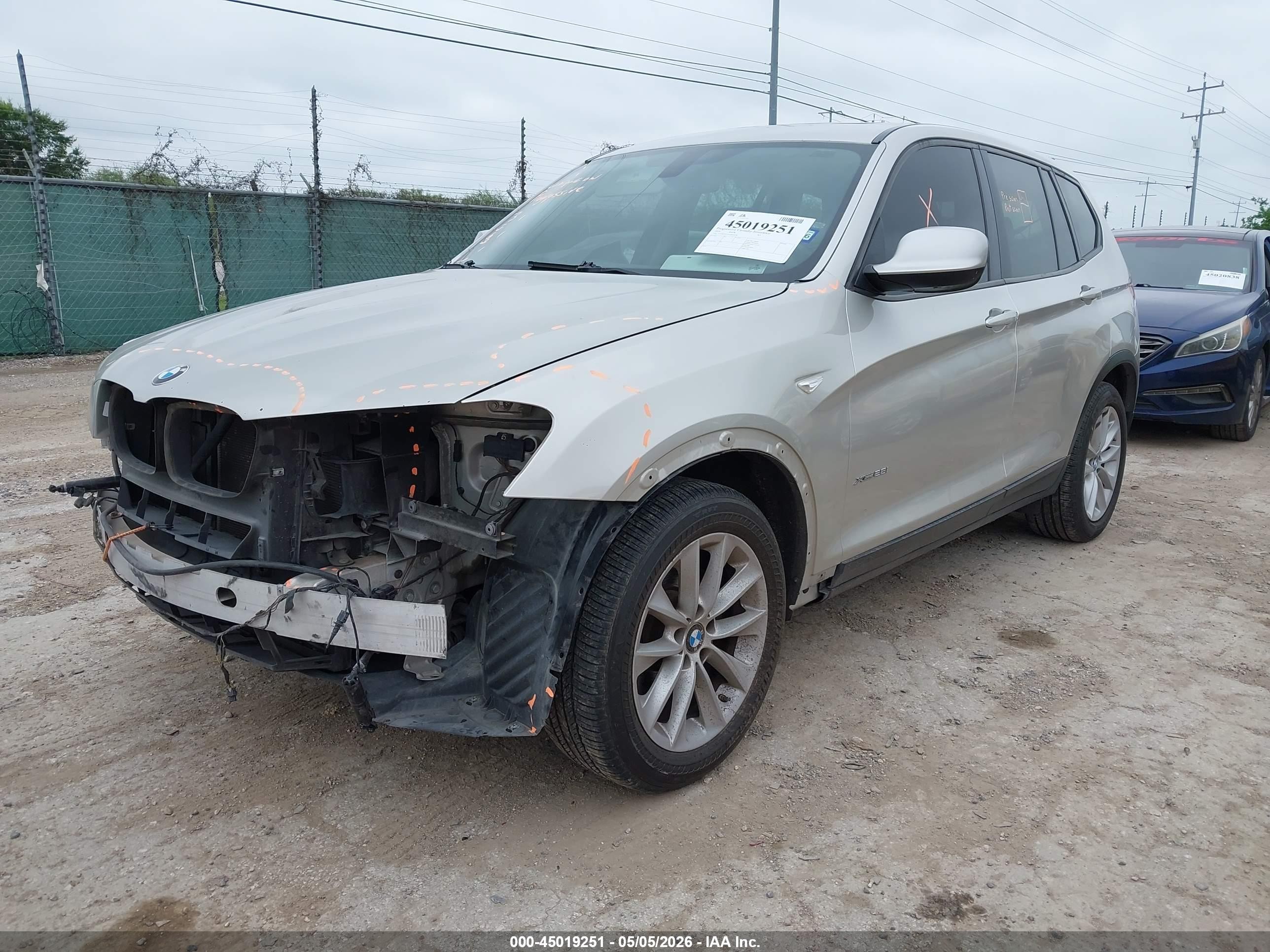 2014 Bmw X3 Xdrive28i Серебряный vin: 5UXWX9C53E0D10136