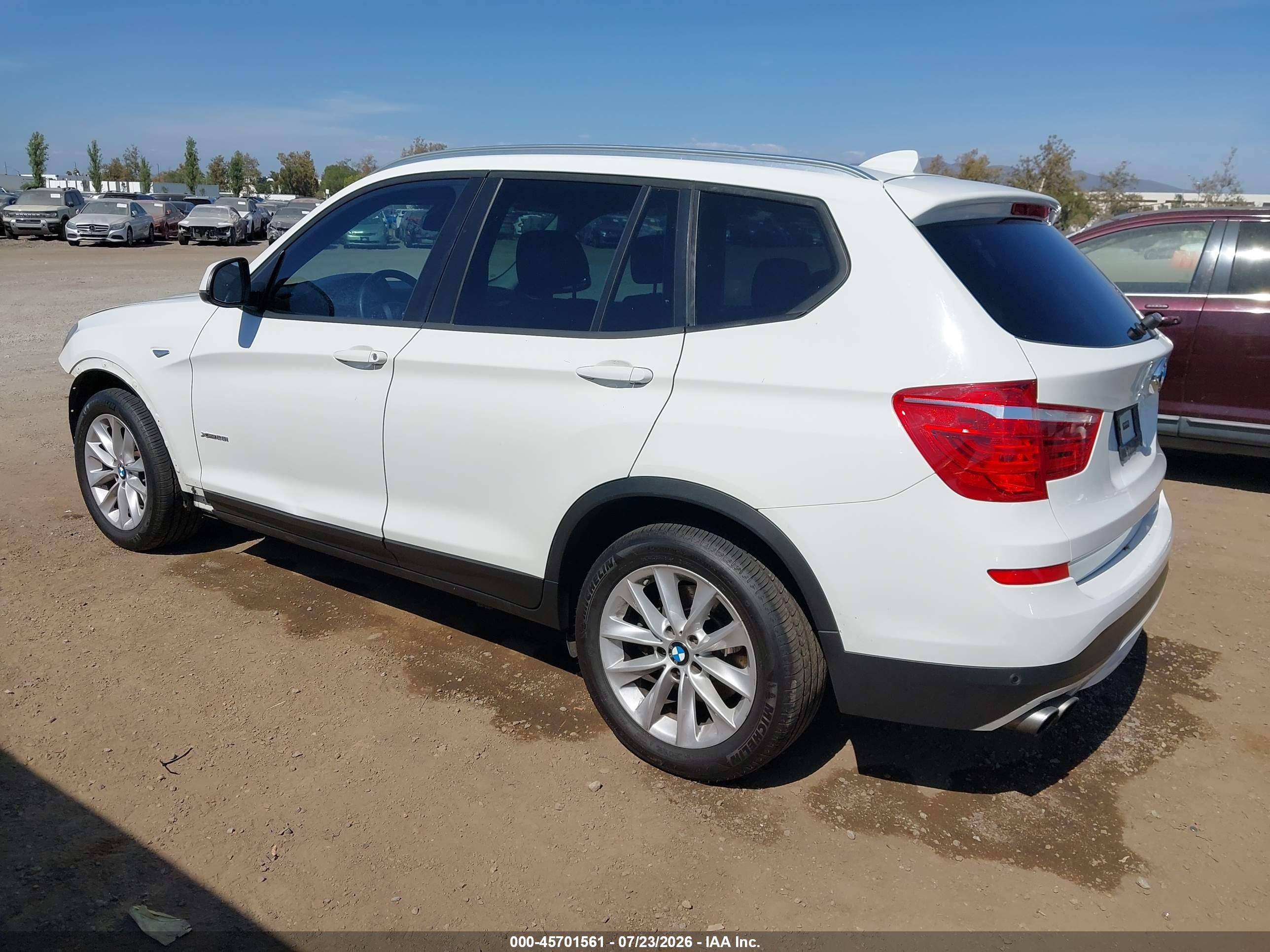 2015 Bmw X3 Xdrive28i White vin: 5UXWX9C53F0D61394