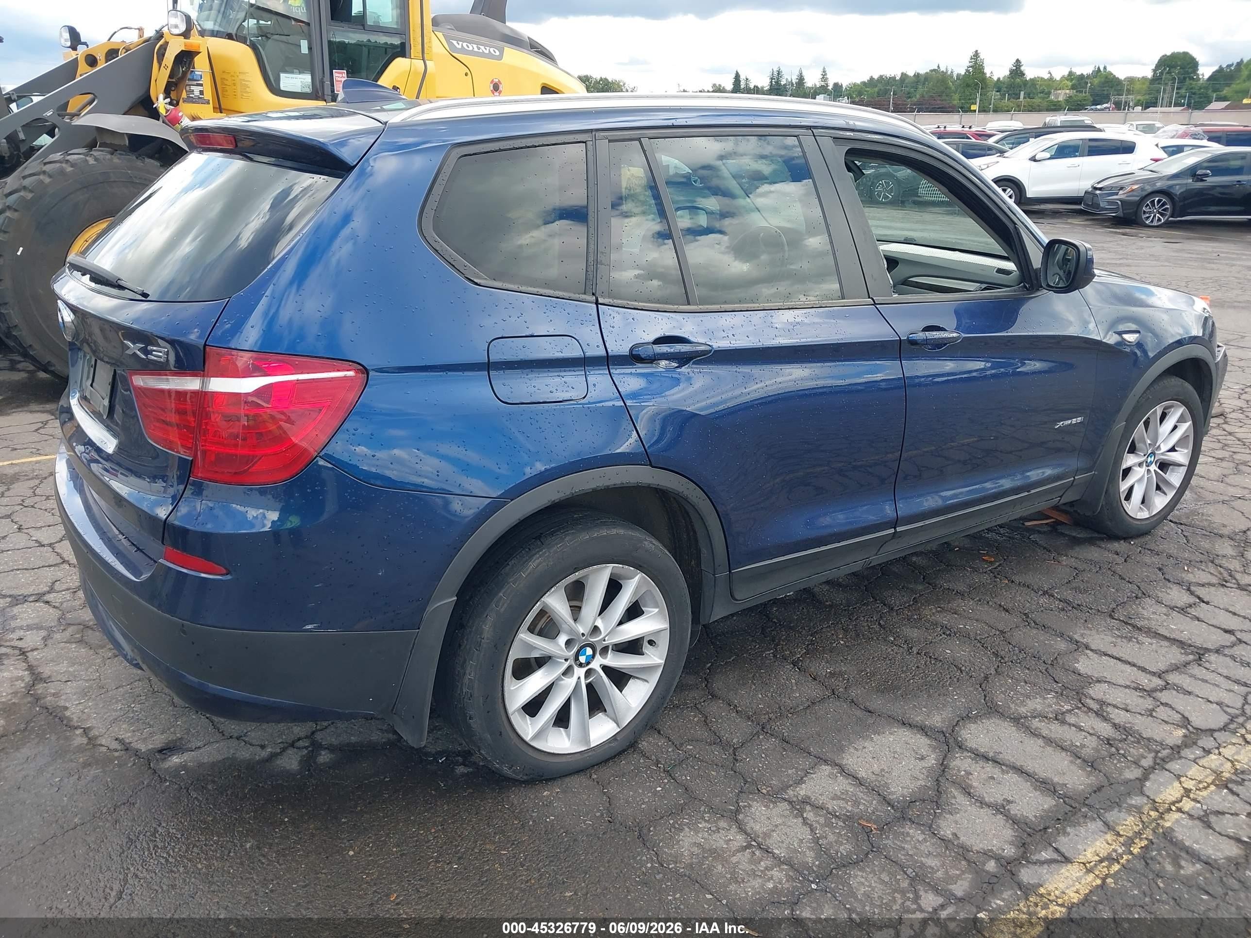 2013 Bmw X3 Xdrive28i Blue vin: 5UXWX9C54D0A10359
