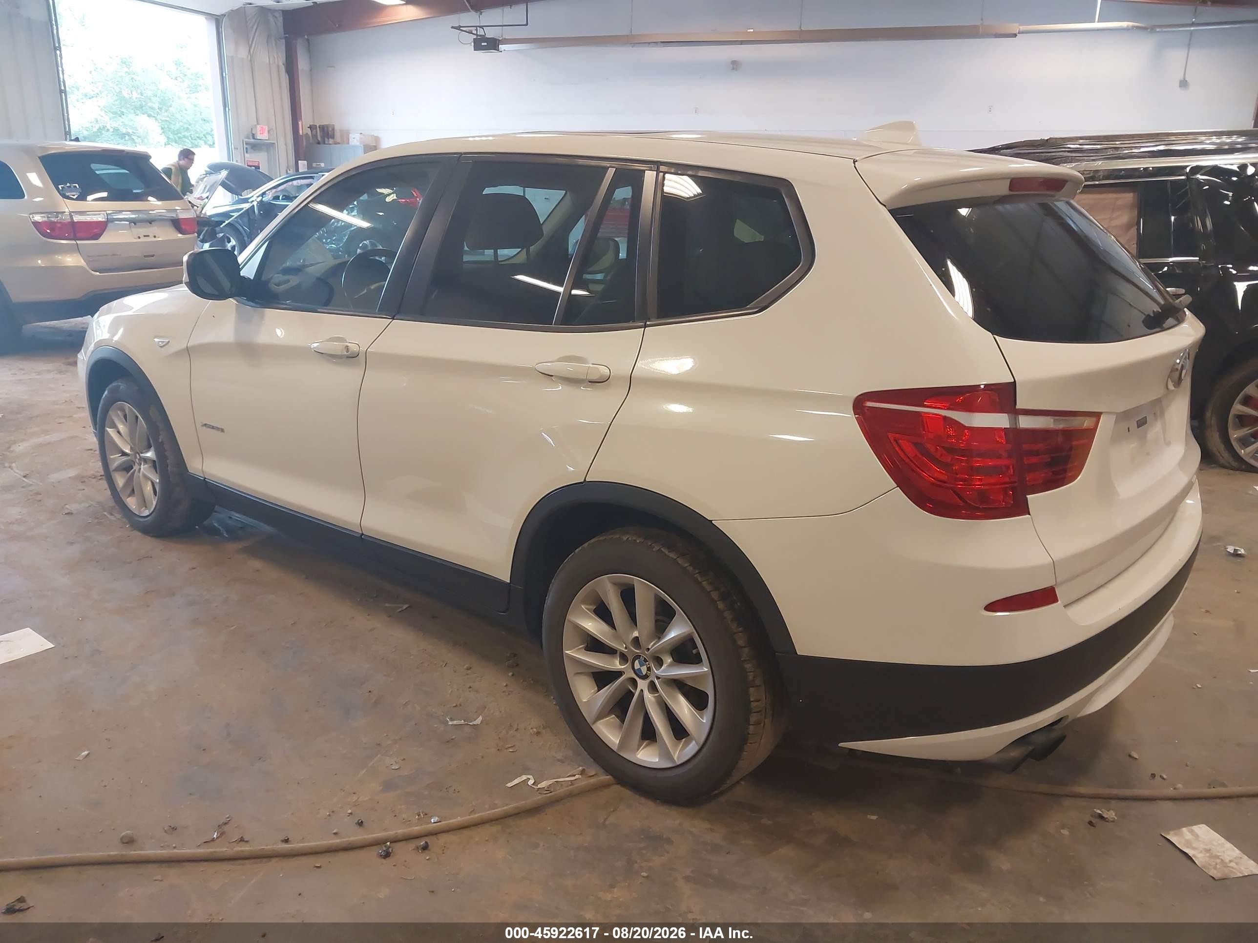 2013 Bmw X3 Xdrive28i White vin: 5UXWX9C54D0A15206