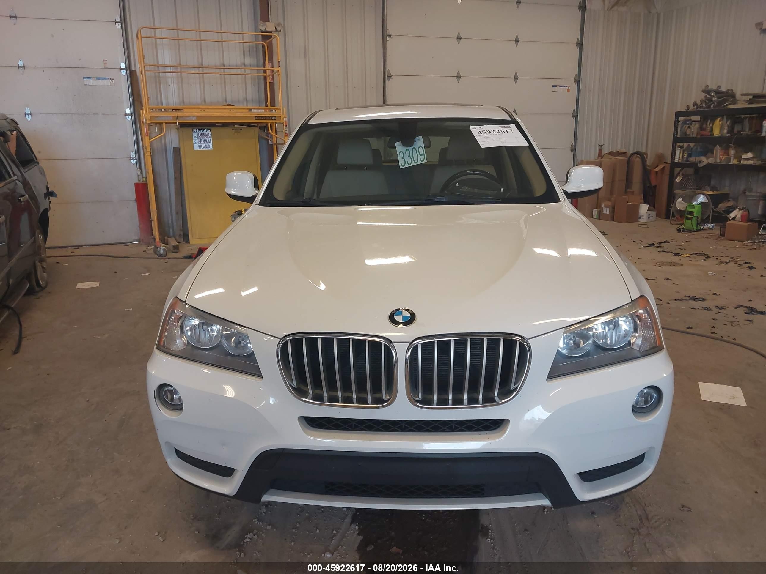 2013 Bmw X3 Xdrive28i White vin: 5UXWX9C54D0A15206