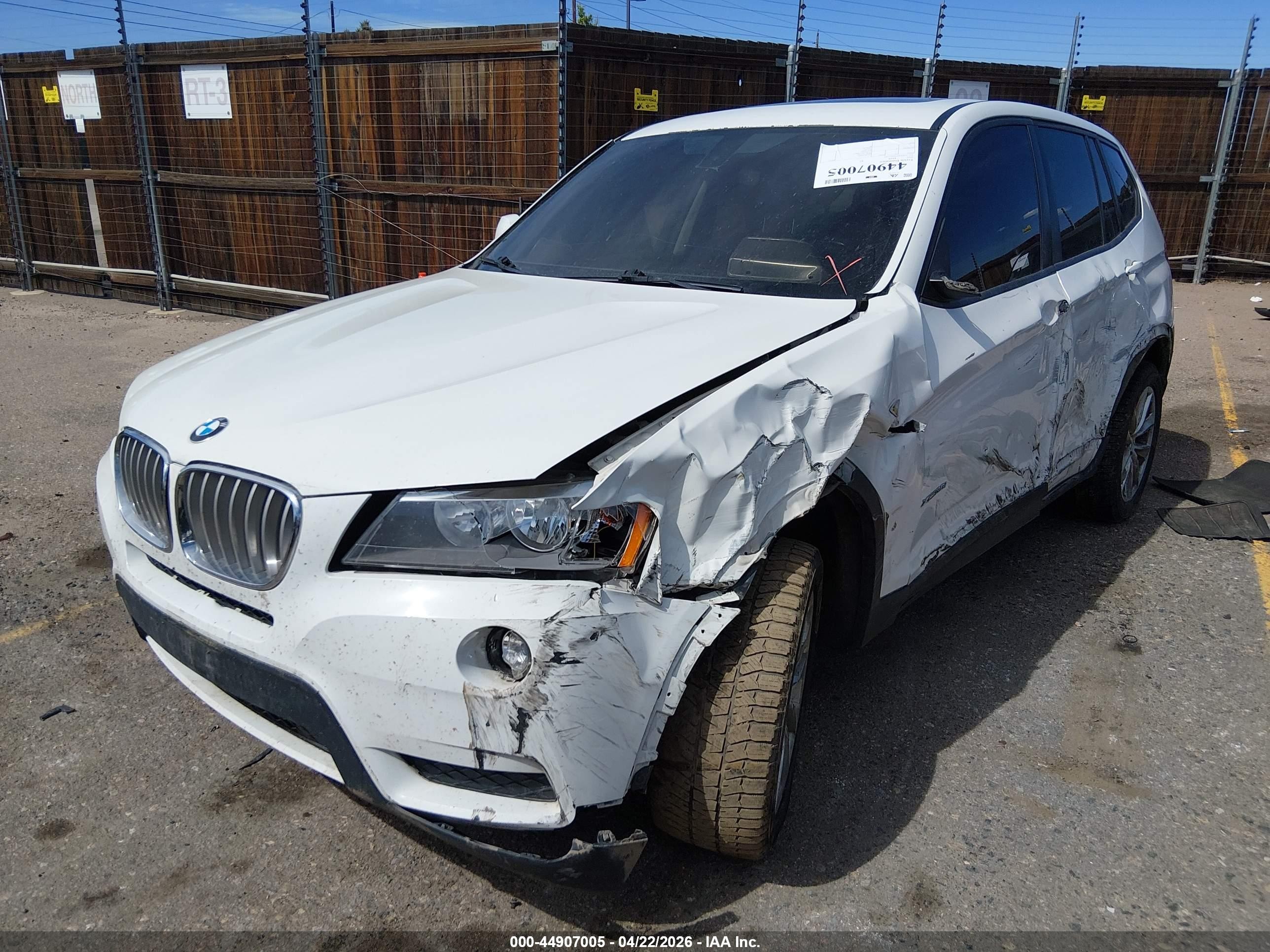 2013 Bmw X3 Xdrive28i White vin: 5UXWX9C54D0A21393