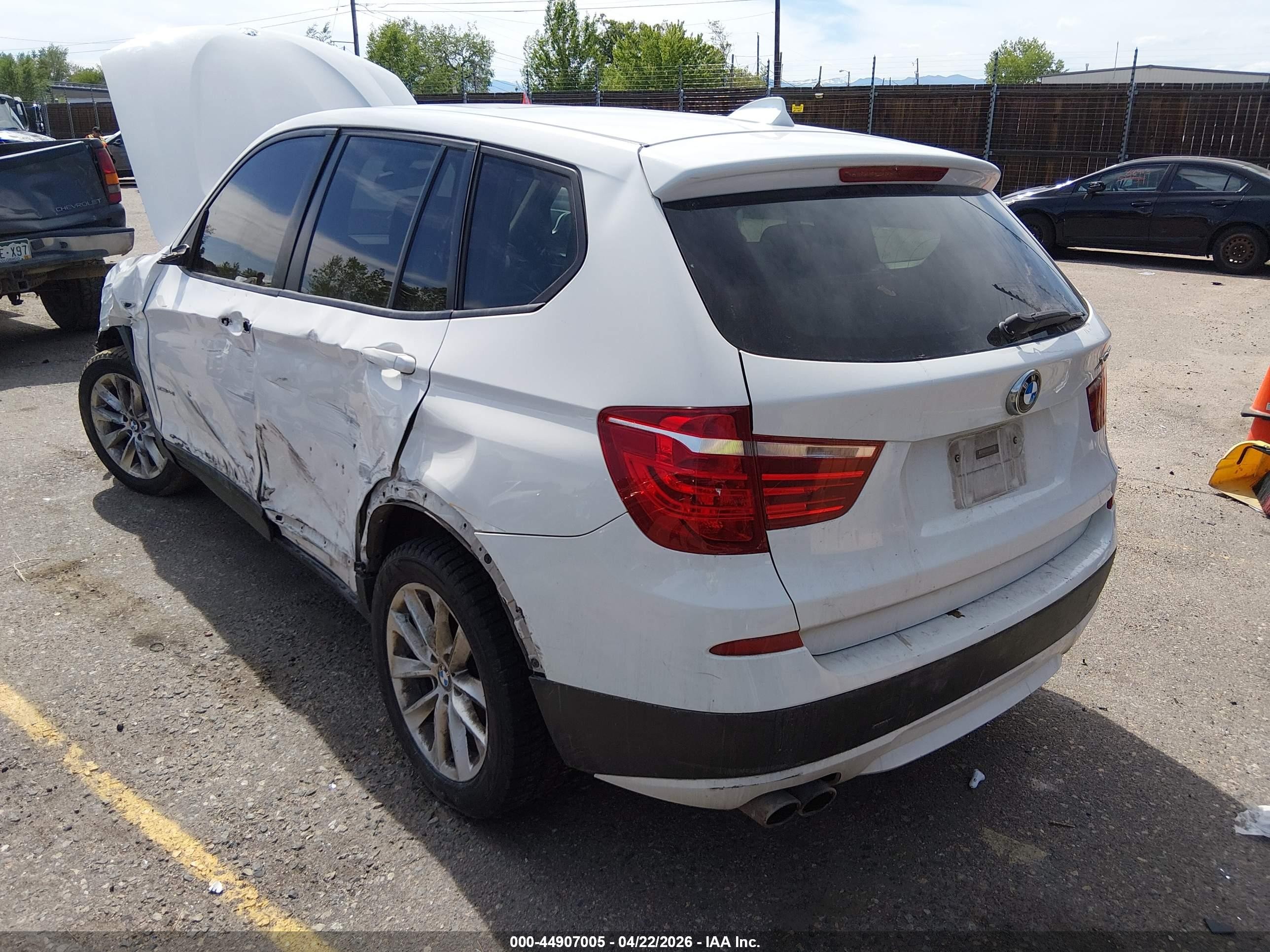 2013 Bmw X3 Xdrive28i White vin: 5UXWX9C54D0A21393