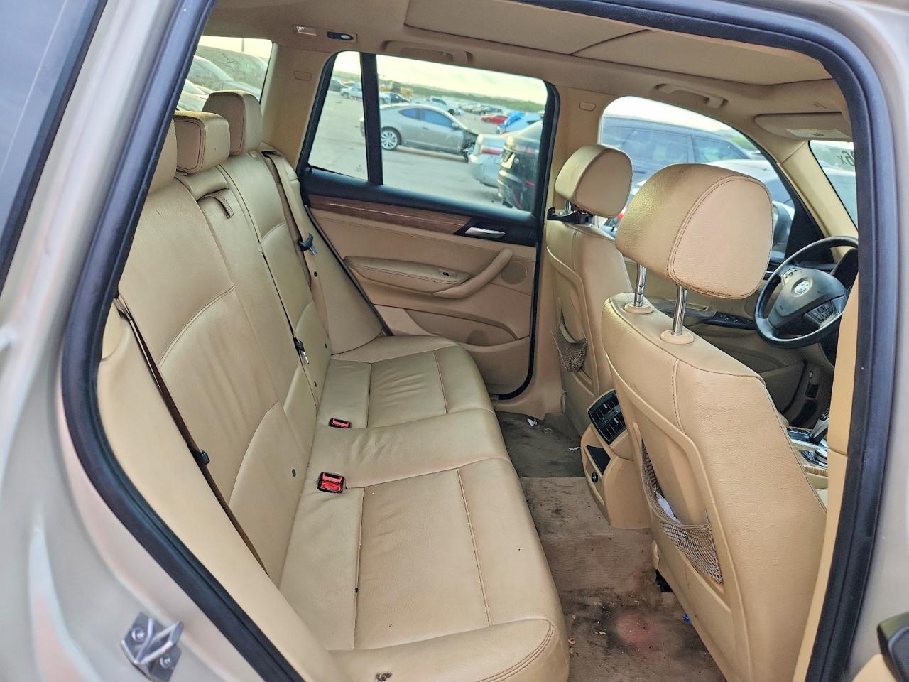 2013 Bmw X3 Xdrive28i Серебряный vin: 5UXWX9C54D0A27517