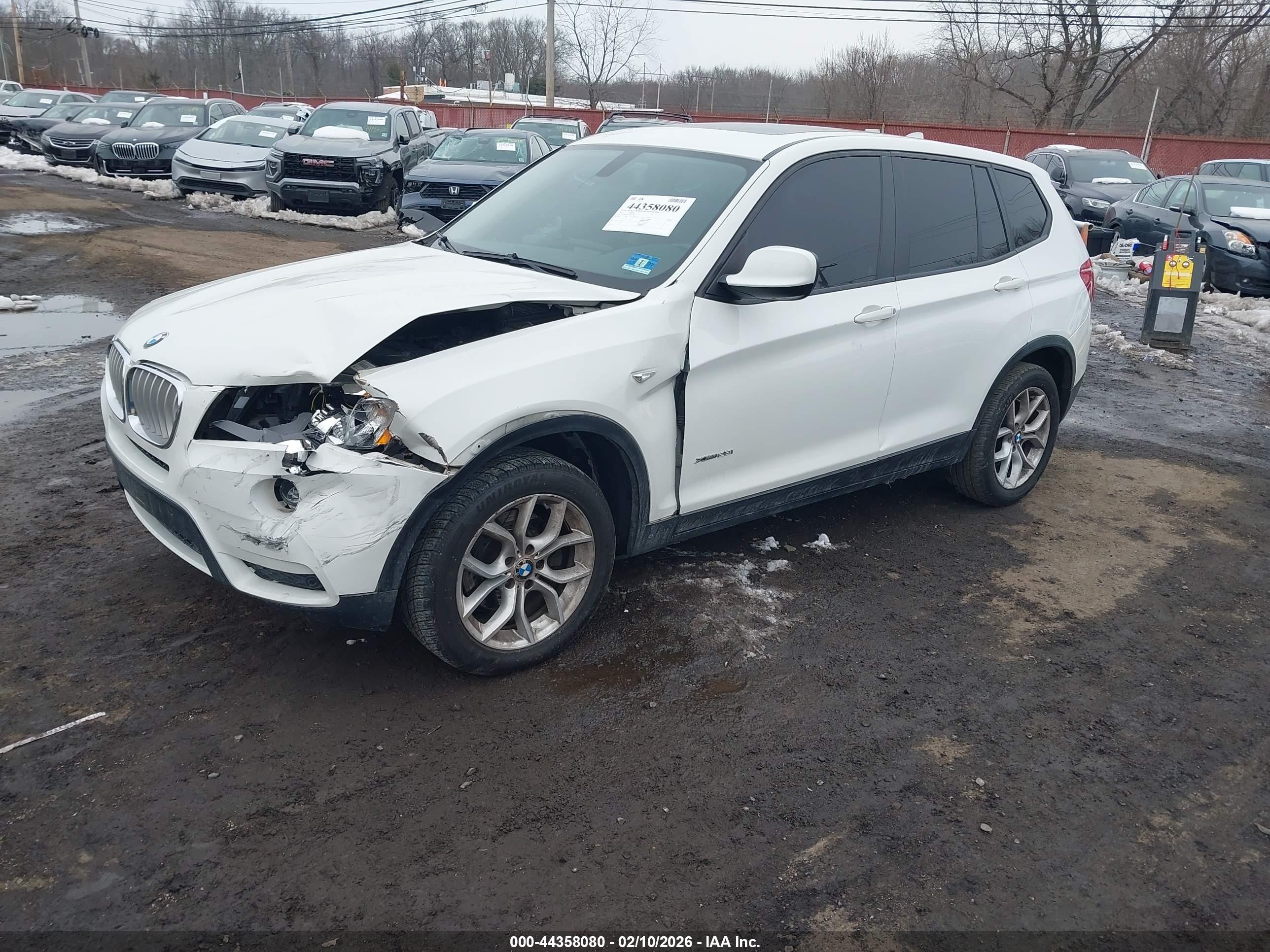 2013 Bmw X3 Xdrive28i White vin: 5UXWX9C54D0A31907
