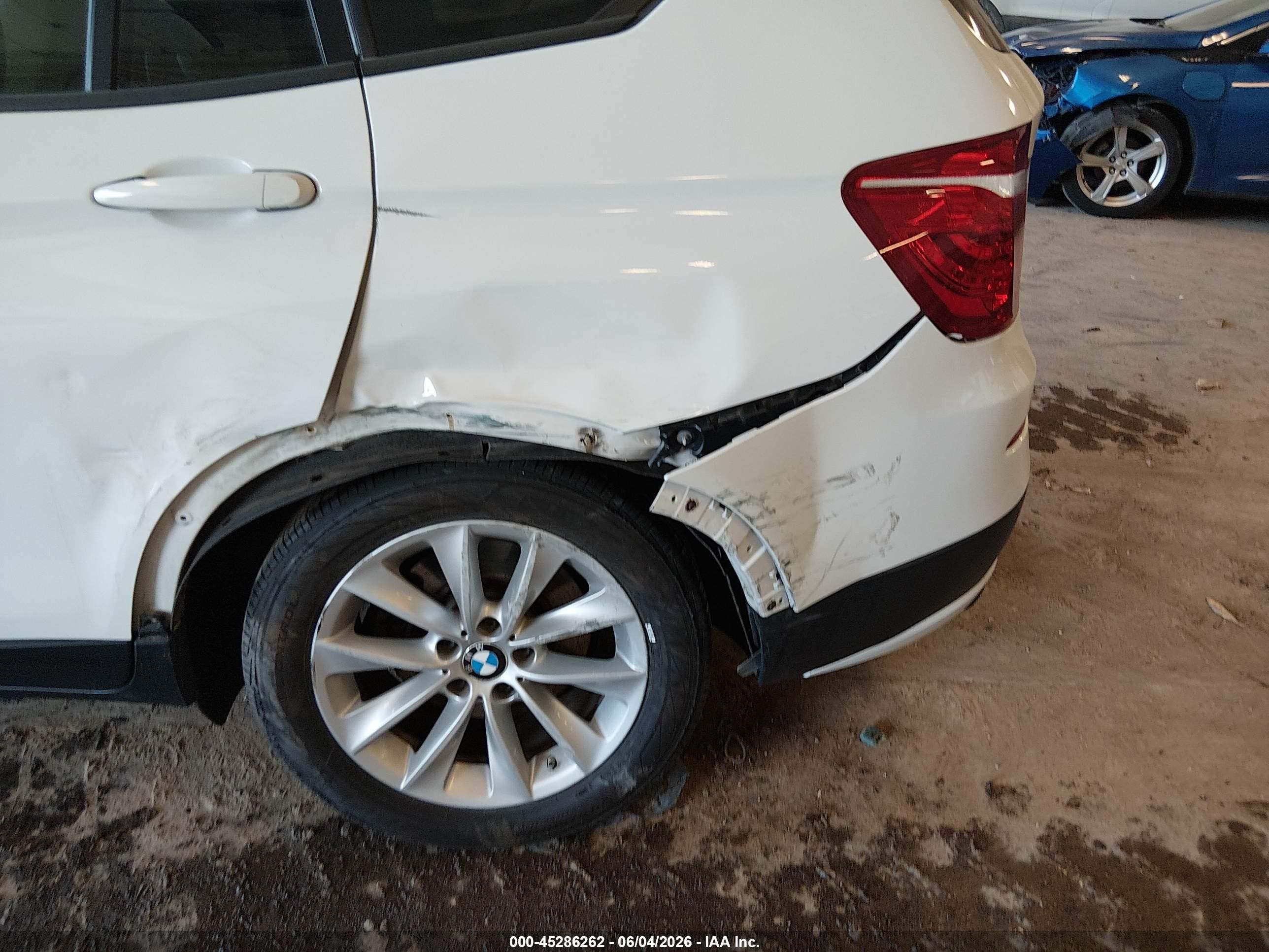 2013 Bmw X3 Xdrive28i Белый vin: 5UXWX9C54D0D02853