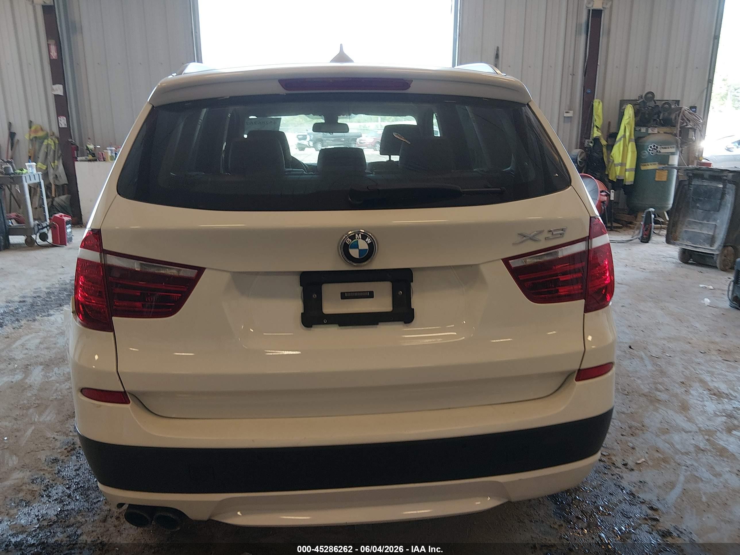 2013 Bmw X3 Xdrive28i Белый vin: 5UXWX9C54D0D02853