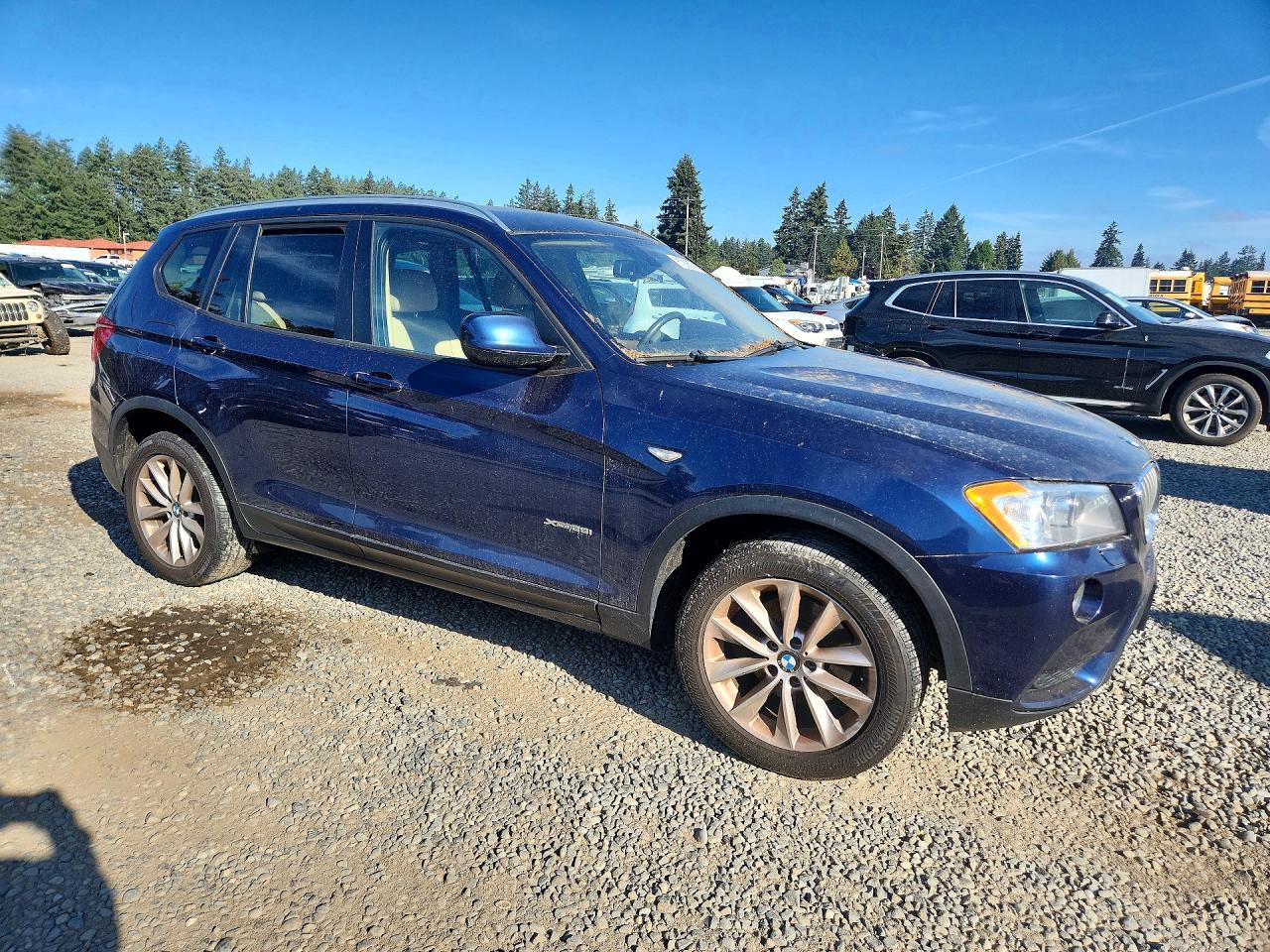 2014 Bmw X3 Xdrive28i Blue vin: 5UXWX9C54E0D13448