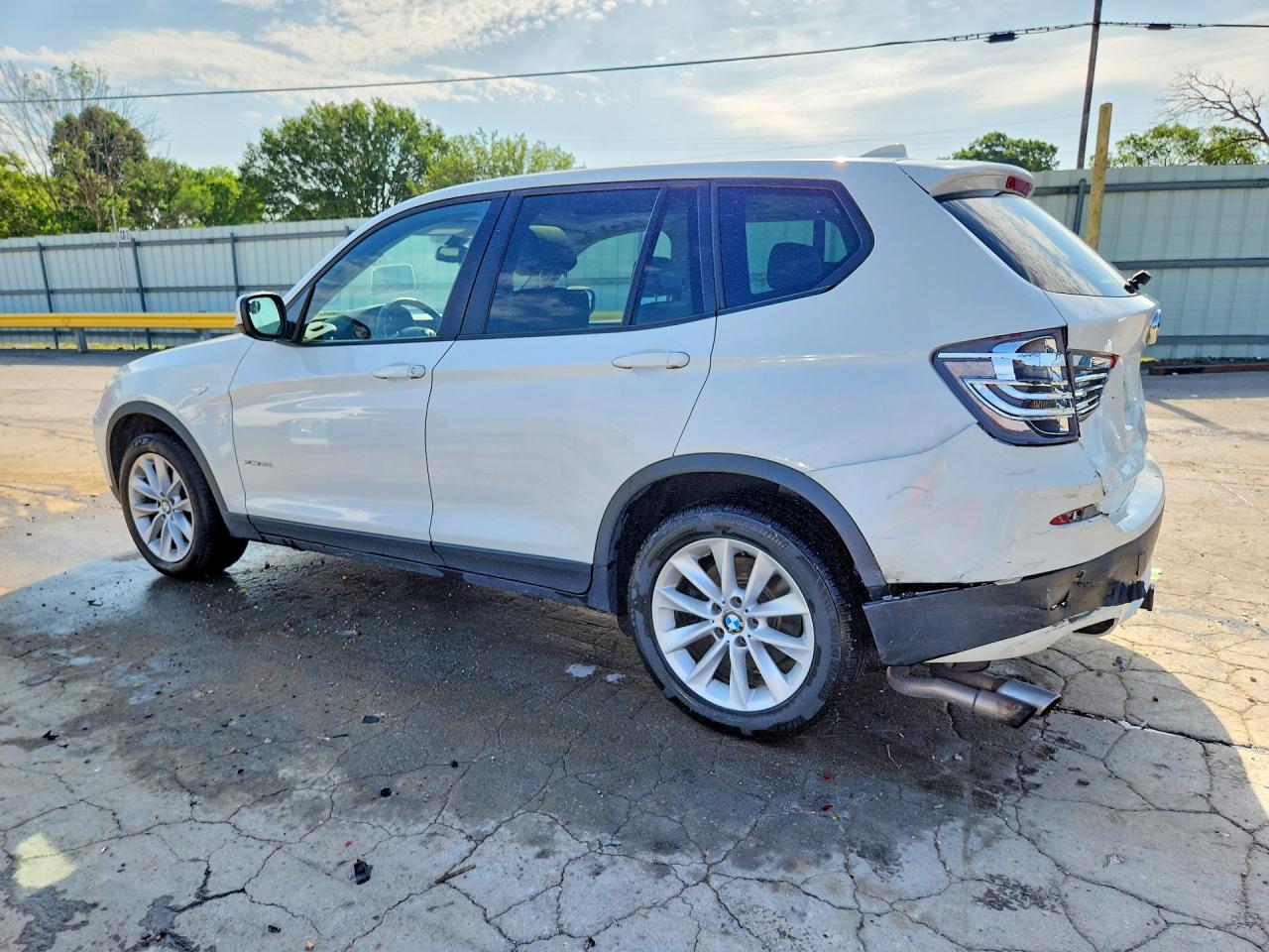 2014 Bmw X3 Xdrive28i White vin: 5UXWX9C54E0D21873