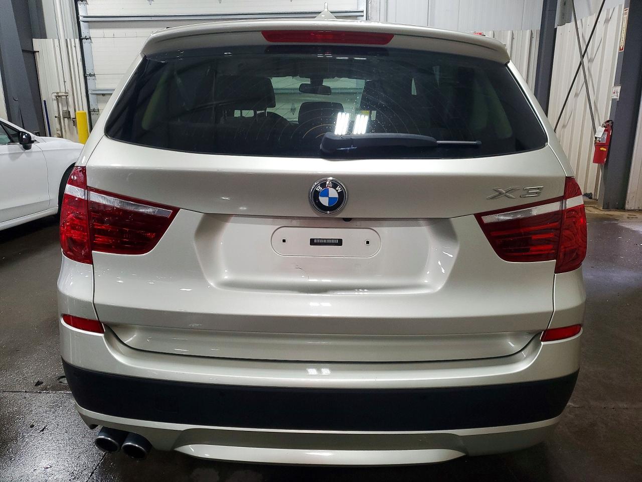 2014 Bmw X3 Xdrive28i Silver vin: 5UXWX9C54E0D23204