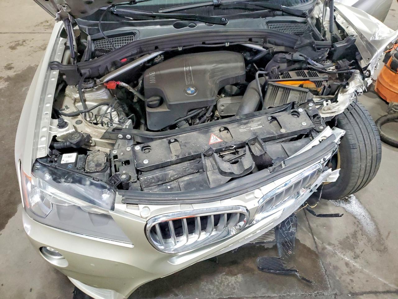 2014 Bmw X3 Xdrive28i Silver vin: 5UXWX9C54E0D23204