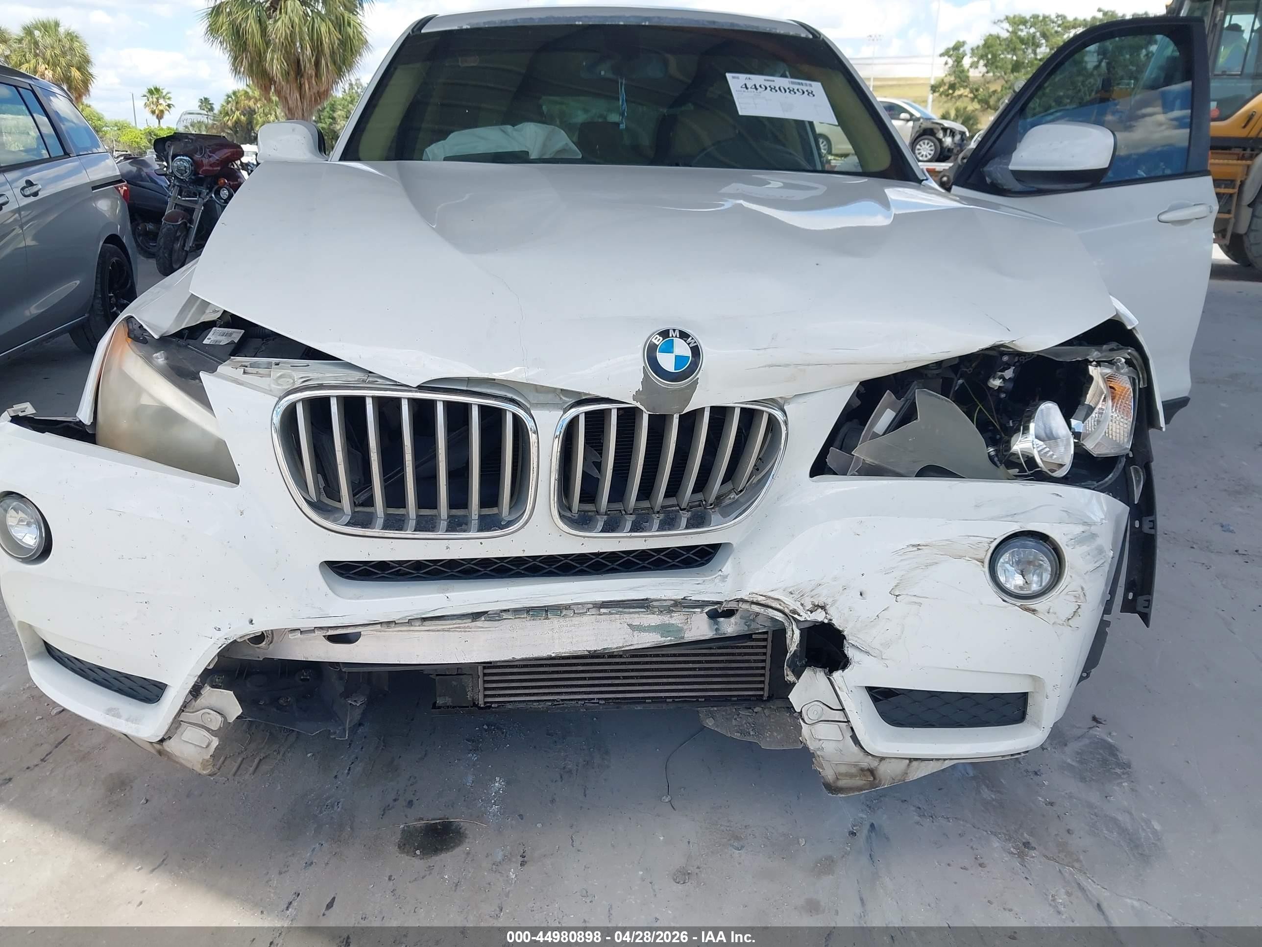 2014 Bmw X3 Xdrive28i White vin: 5UXWX9C54E0D33408