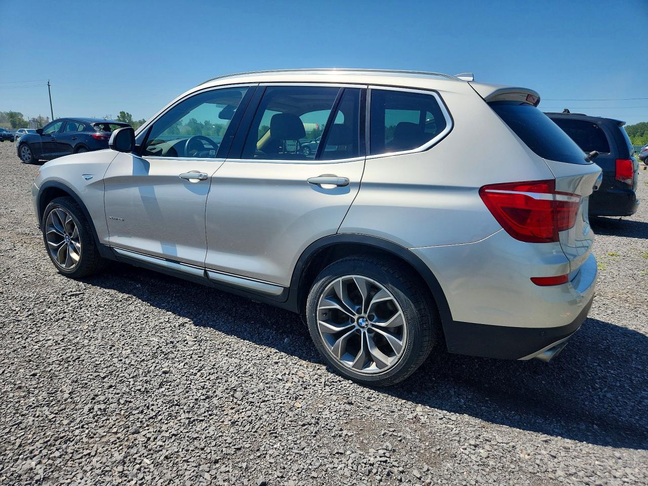 2015 Bmw X3 Xdrive28i Silver vin: 5UXWX9C54F0D52431