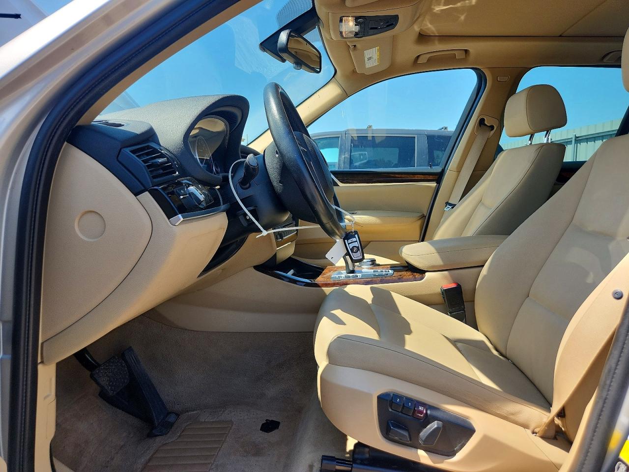 2015 Bmw X3 Xdrive28i Silver vin: 5UXWX9C54F0D52431