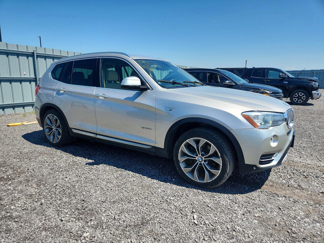 2015 Bmw X3 Xdrive28i Silver vin: 5UXWX9C54F0D52431
