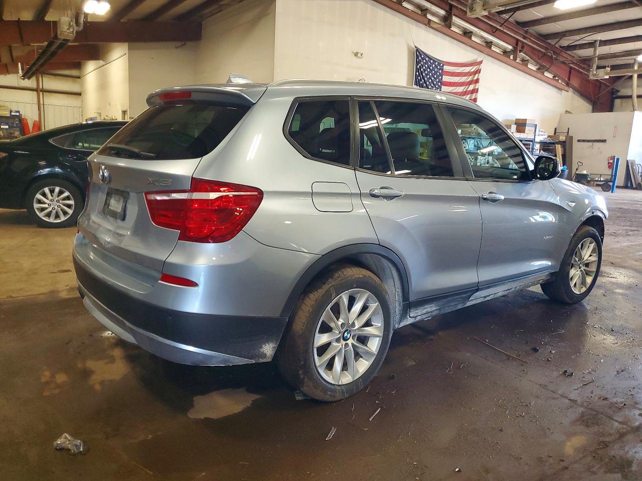 2013 Bmw X3 Xdrive28i Silver vin: 5UXWX9C55D0A08801