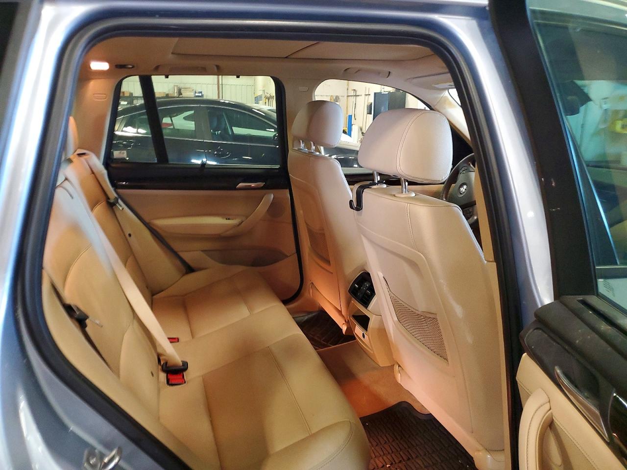 2013 Bmw X3 Xdrive28i Silver vin: 5UXWX9C55D0A08801