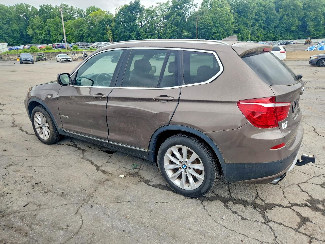2013 Bmw X3 Xdrive28i Brown vin: 5UXWX9C55D0A17188