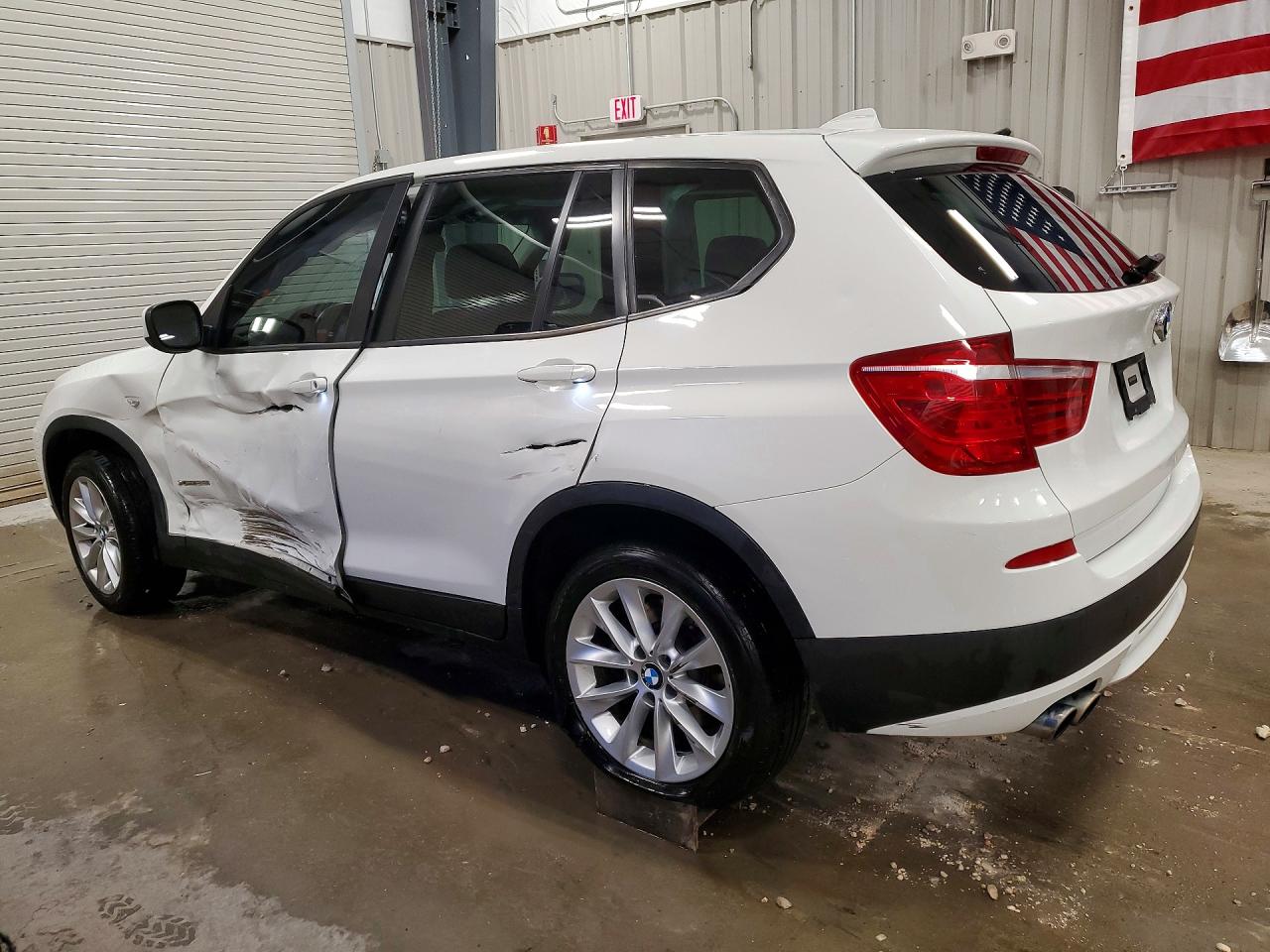 2014 Bmw X3 Xdrive28i Белый vin: 5UXWX9C55E0D28346