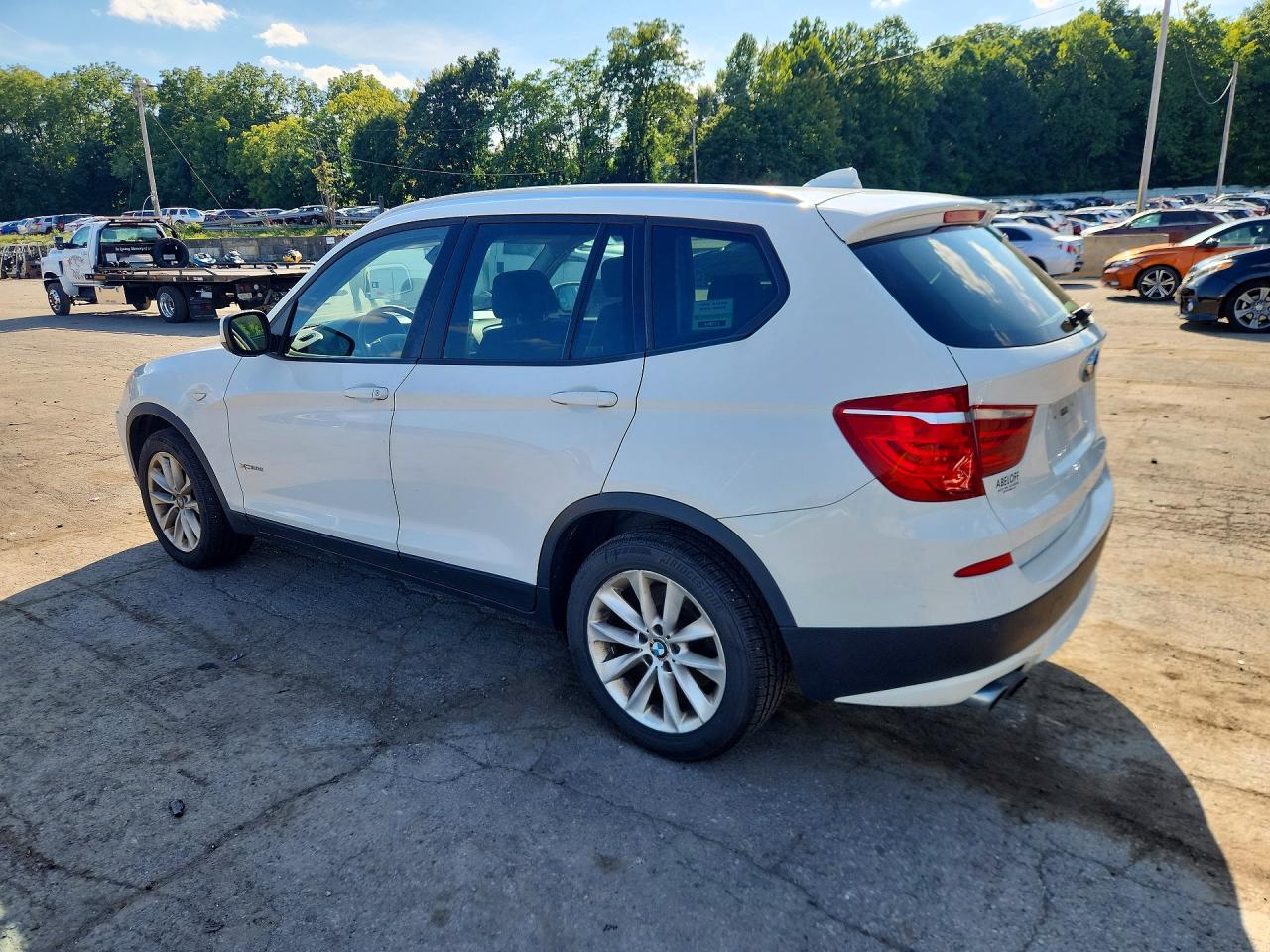 2014 Bmw X3 Xdrive28i White vin: 5UXWX9C55E0D29285