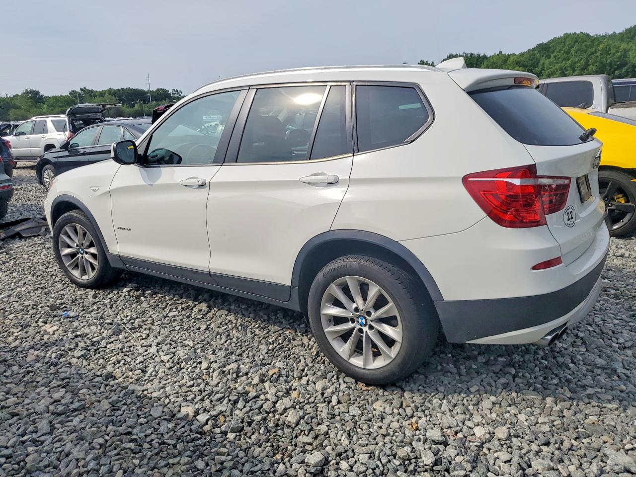 2014 Bmw X3 Xdrive28i White vin: 5UXWX9C55E0D43445