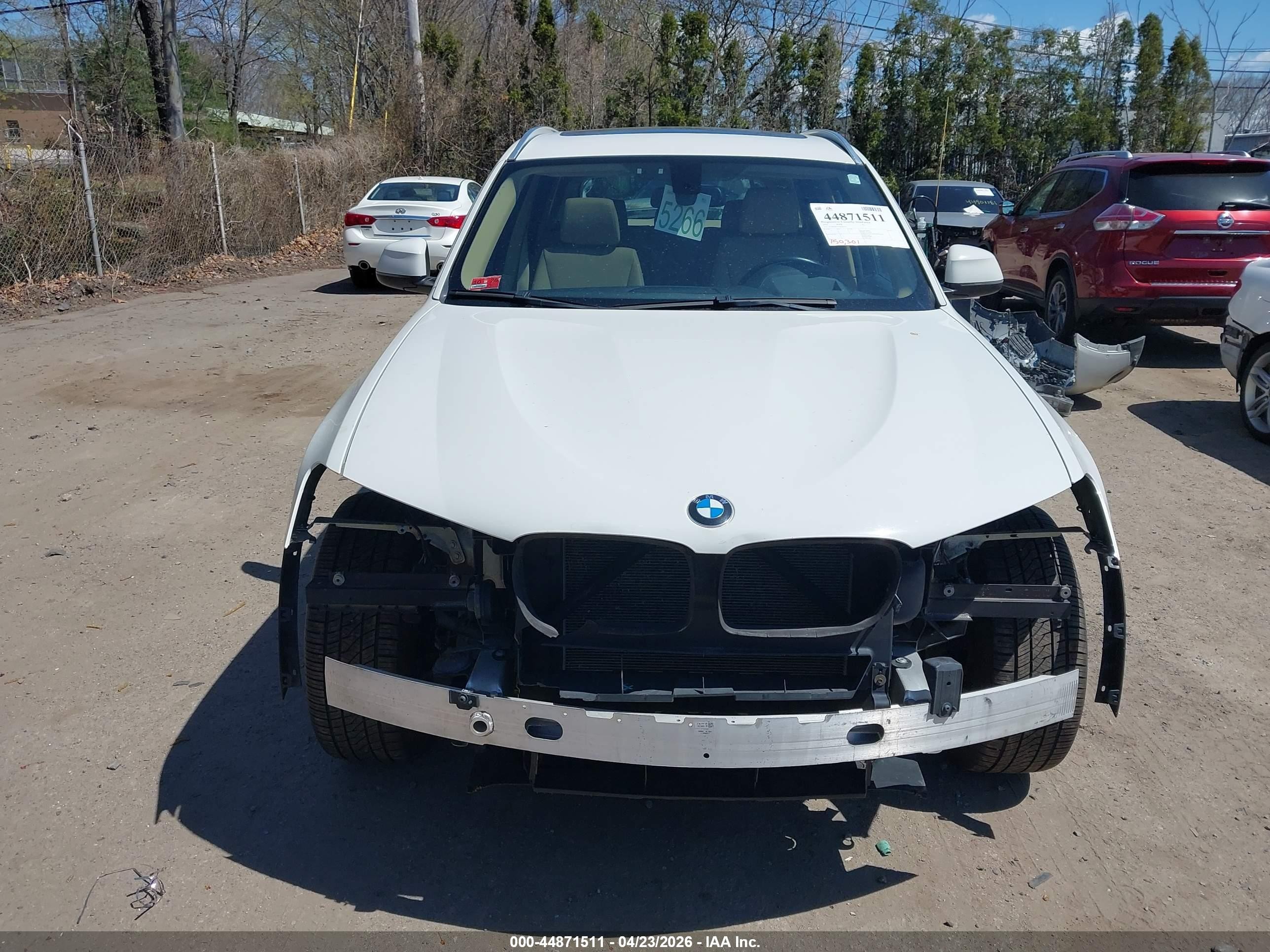 2015 Bmw X3 Xdrive28i White vin: 5UXWX9C55F0D61025