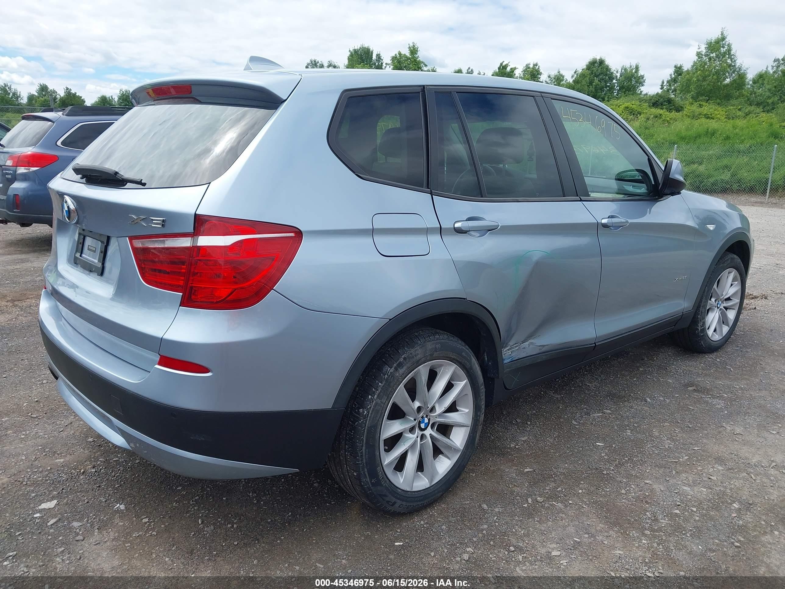 2013 Bmw X3 Xdrive28i Blue vin: 5UXWX9C56D0A14543
